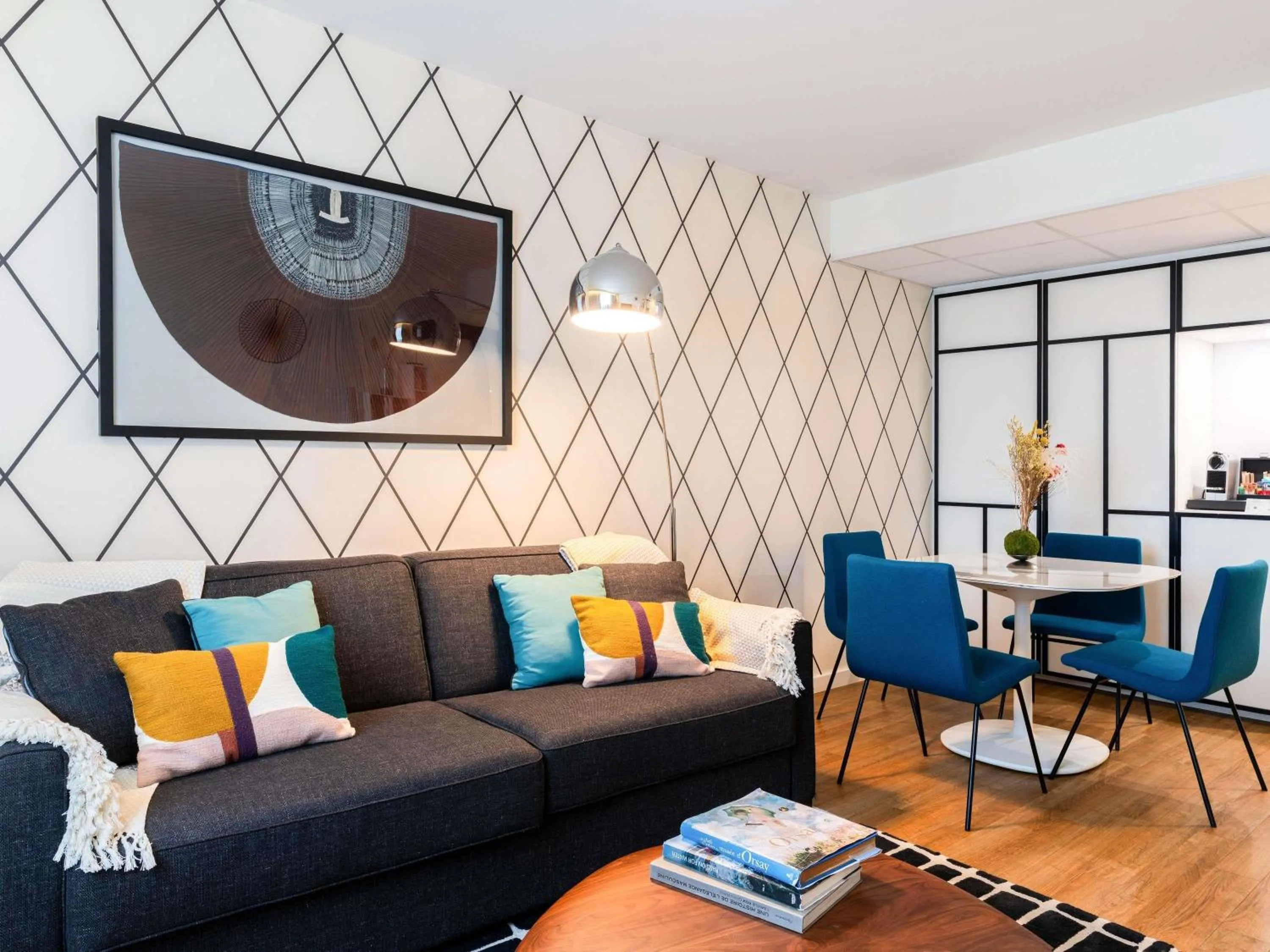 Bedroom in Novotel Paris 17