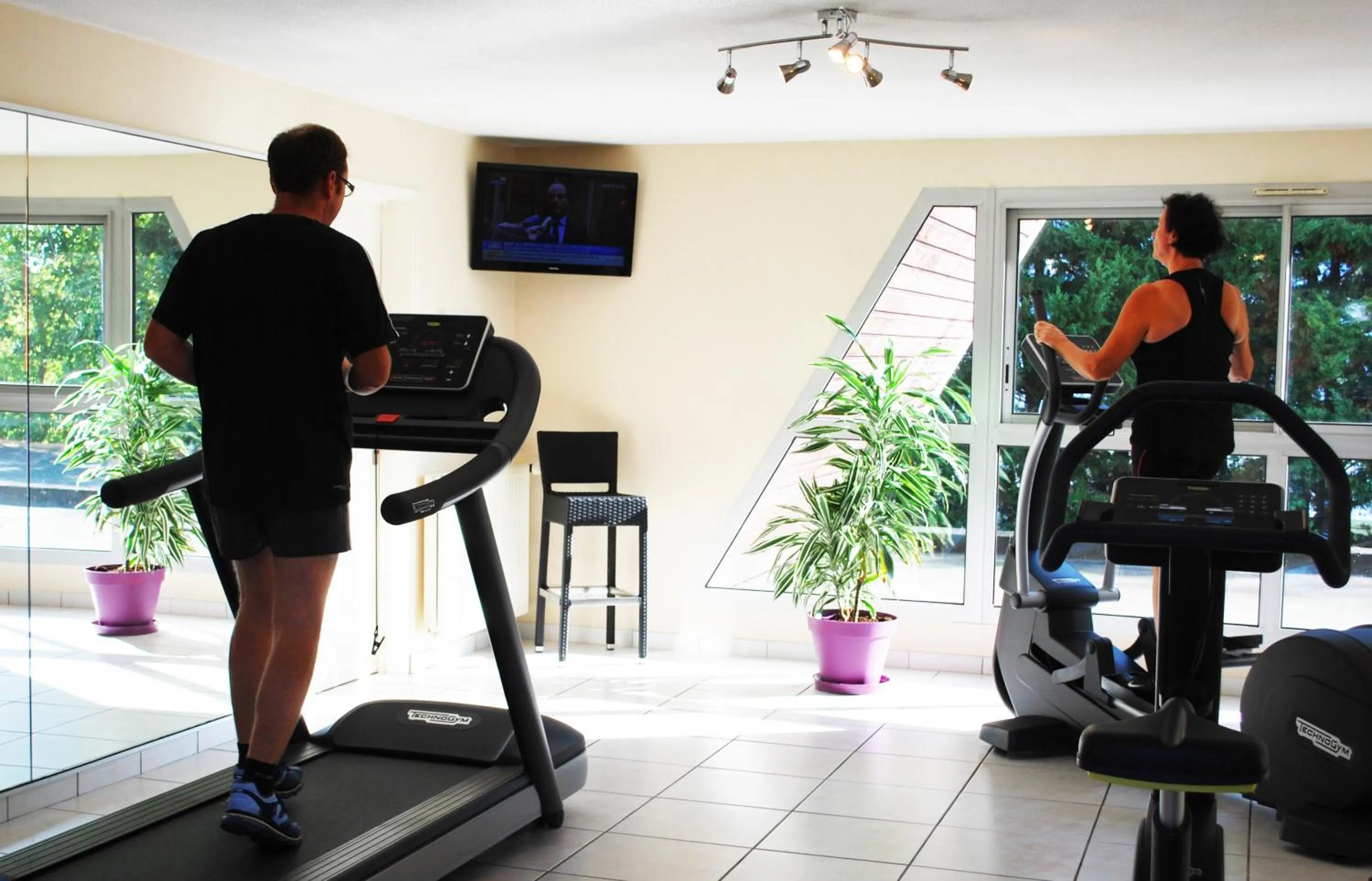Fitness centre/facilities in Mercure Vannes Le Port