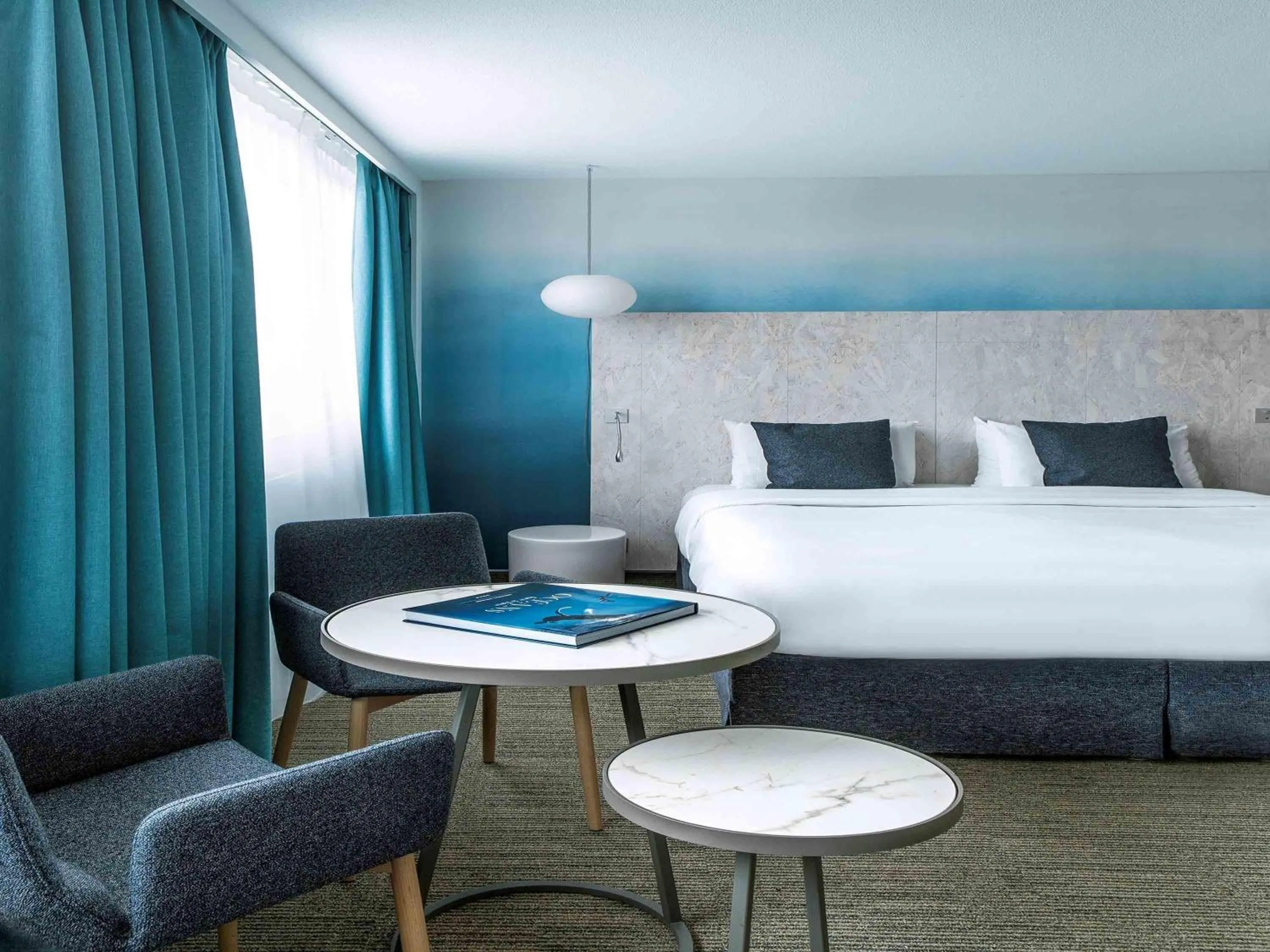 Other, Bed in Mercure Vannes Le Port