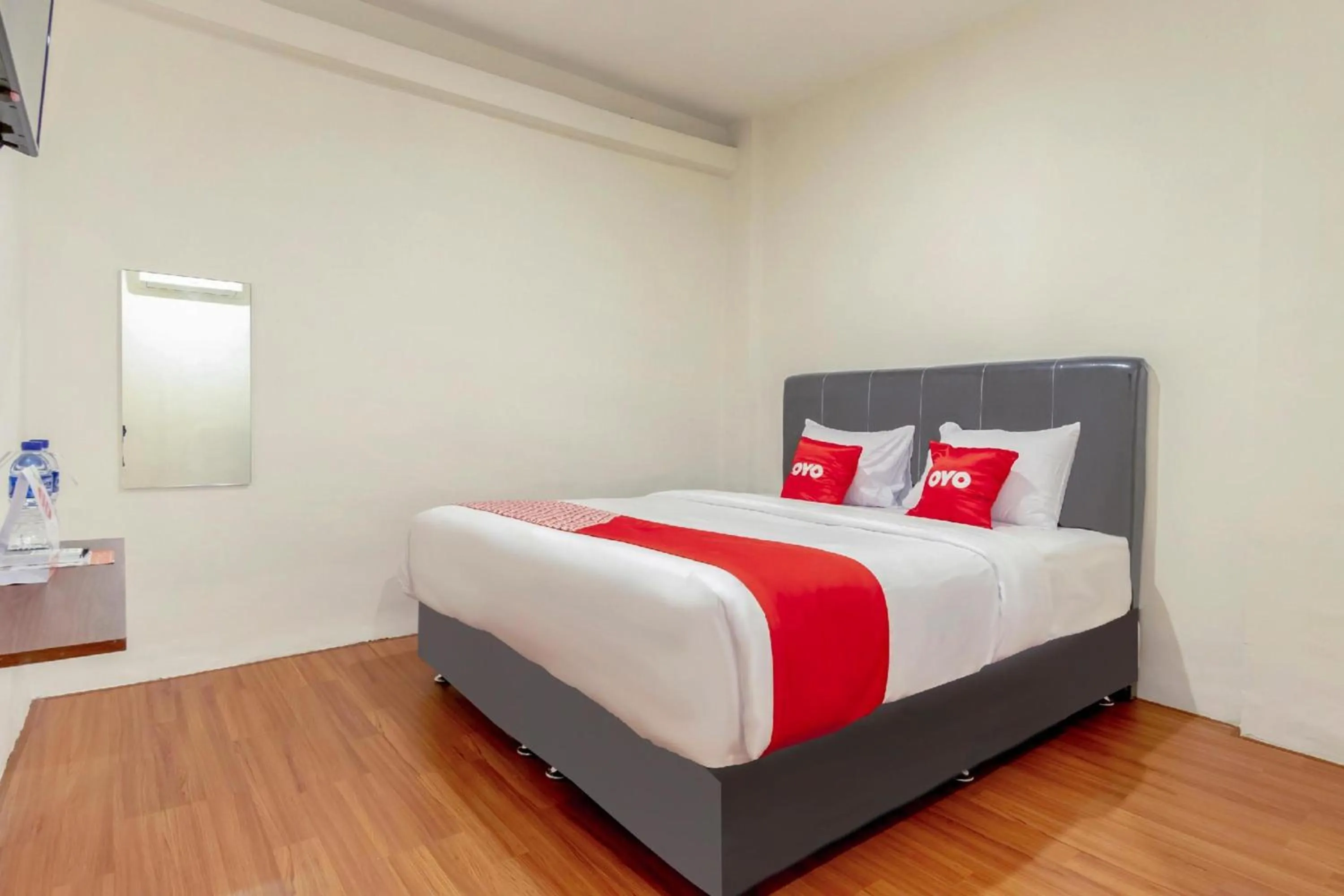 View (from property/room), Bed in Collection O Medan City Near Rsud Dr Pirngadi Formerly Tmj Guest House