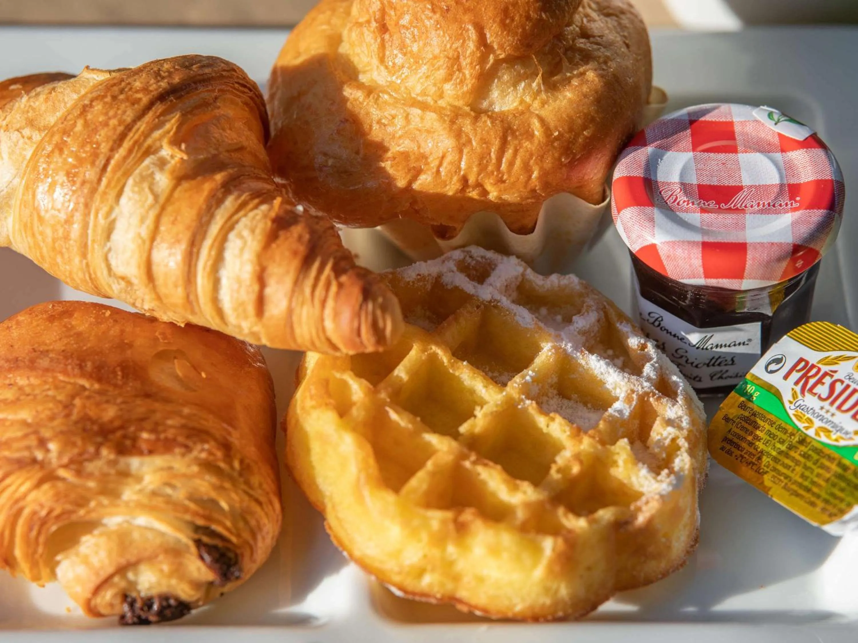 Restaurant/places to eat, Food in Novotel Genève Aéroport France