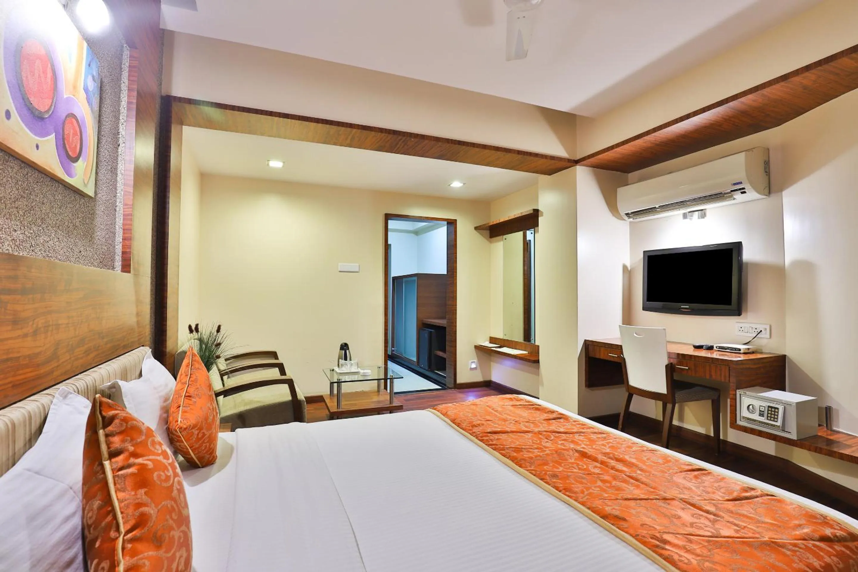 TV and multimedia, Bed in Hotel President