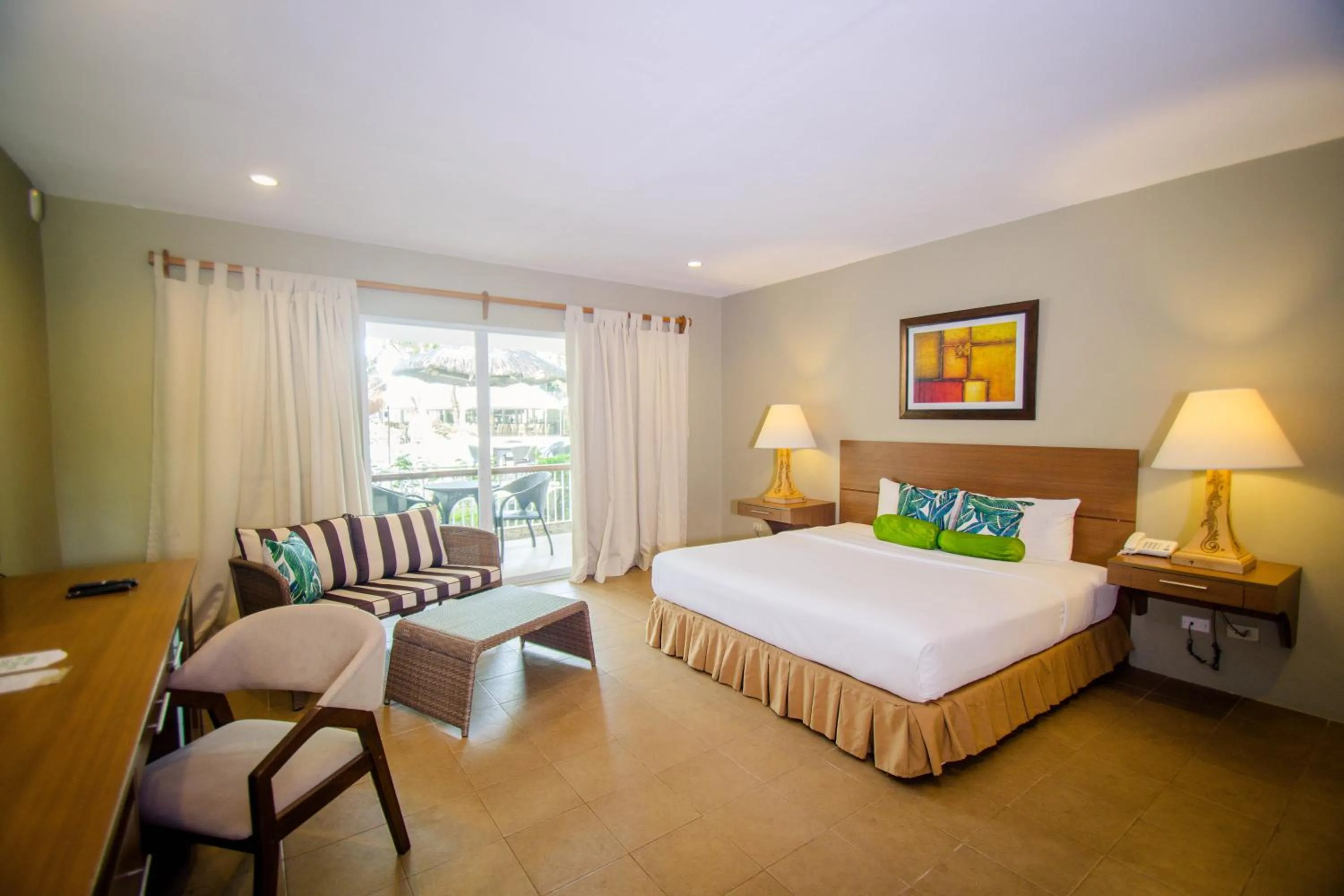 Bed in Almont Inland Resort