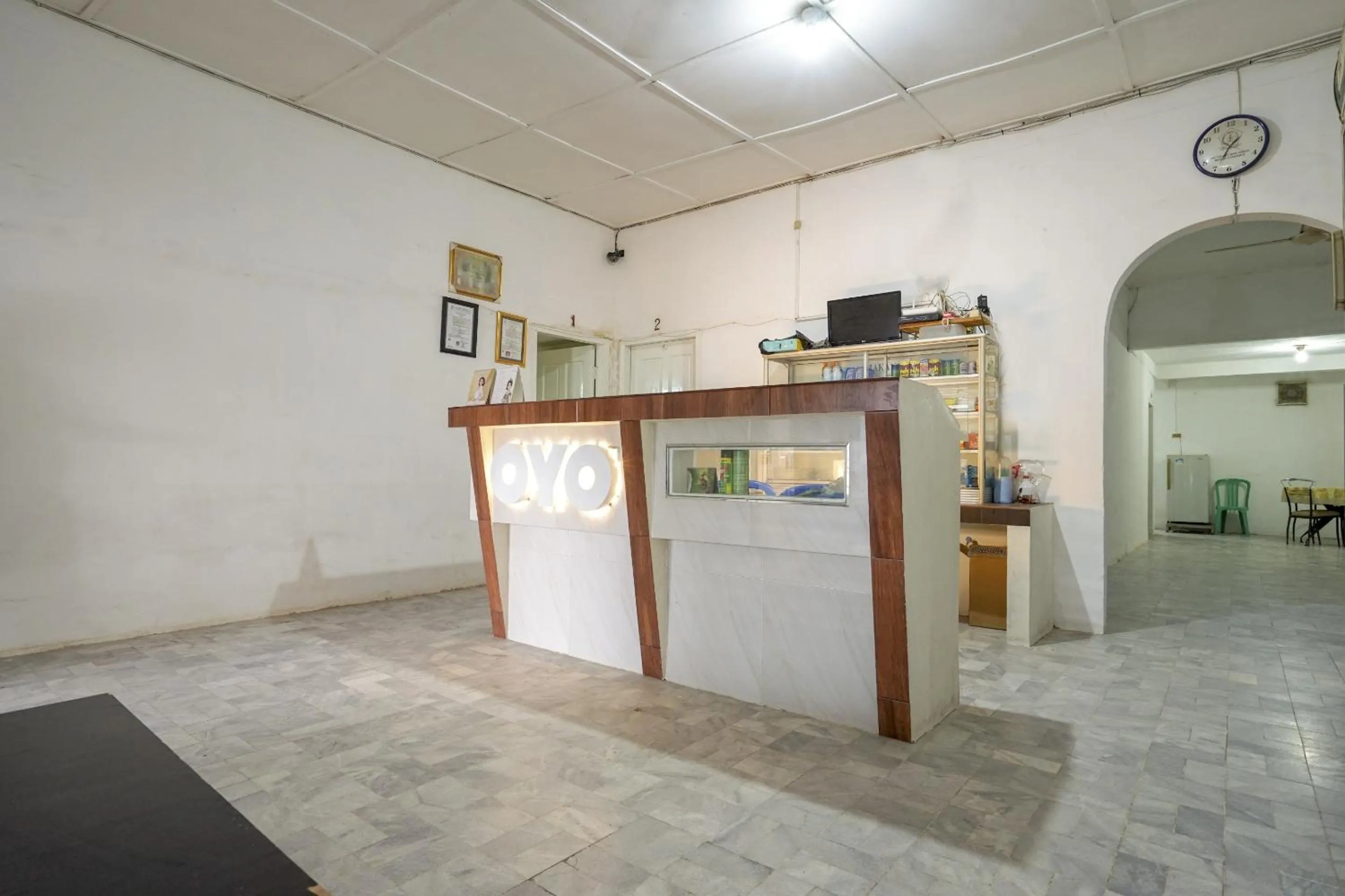 Lobby or reception in SUPER OYO 1868 Penginapan Sekip