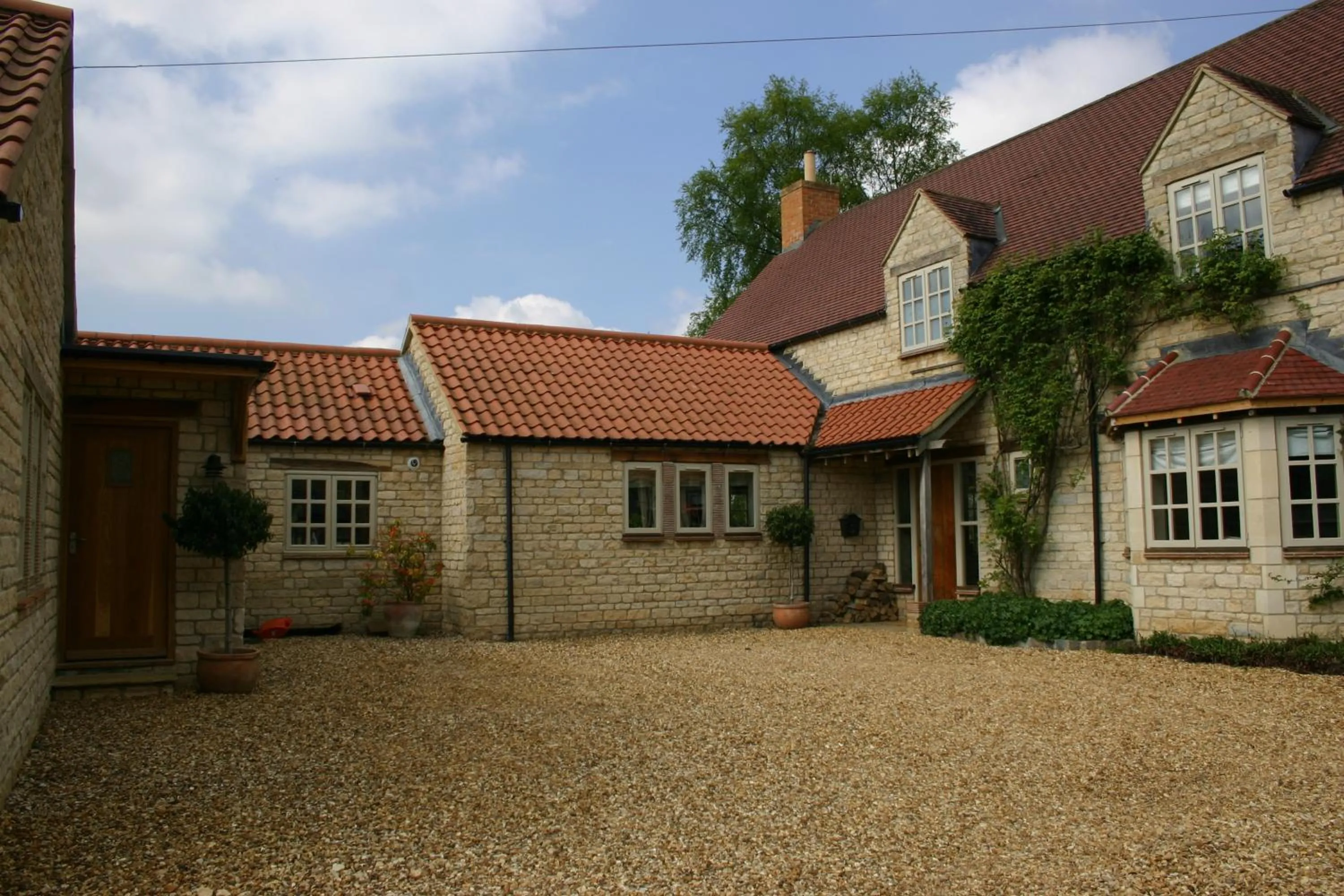 Facade/entrance in The Swallows Rest Bed & Breakfast