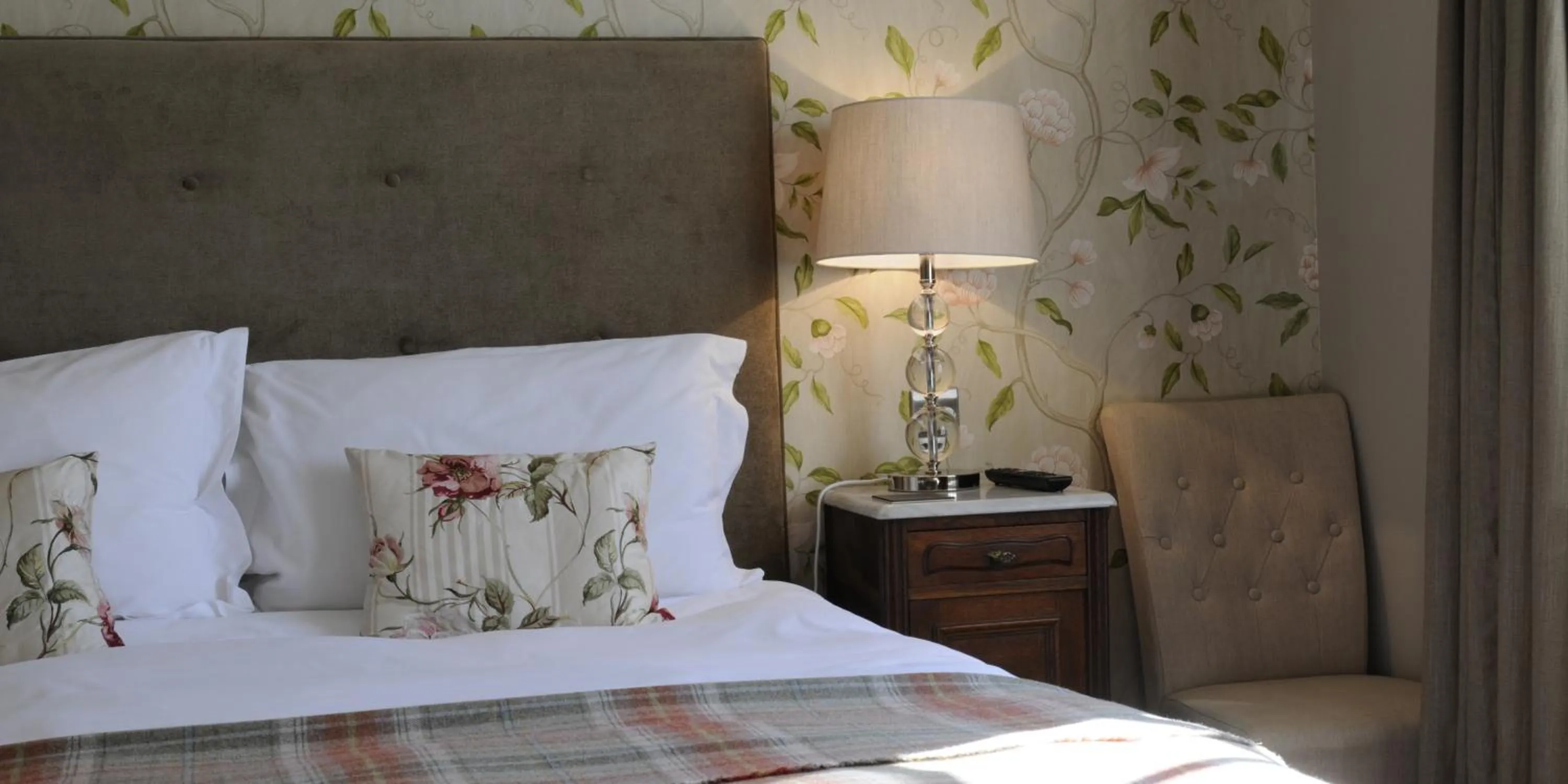 Bedroom, Bed in The Swallows Rest Bed & Breakfast