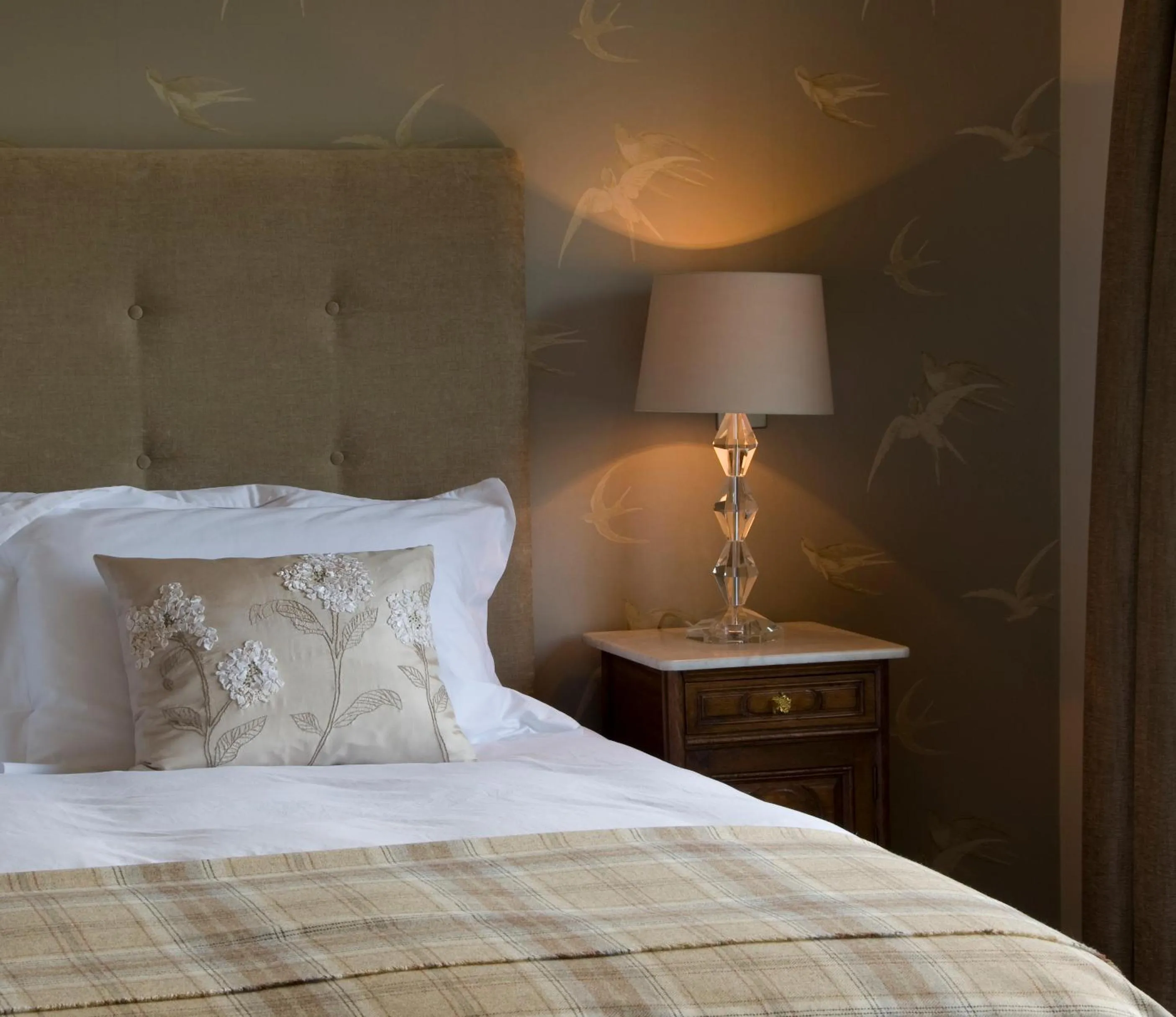 Bedroom, Bed in The Swallows Rest Bed & Breakfast