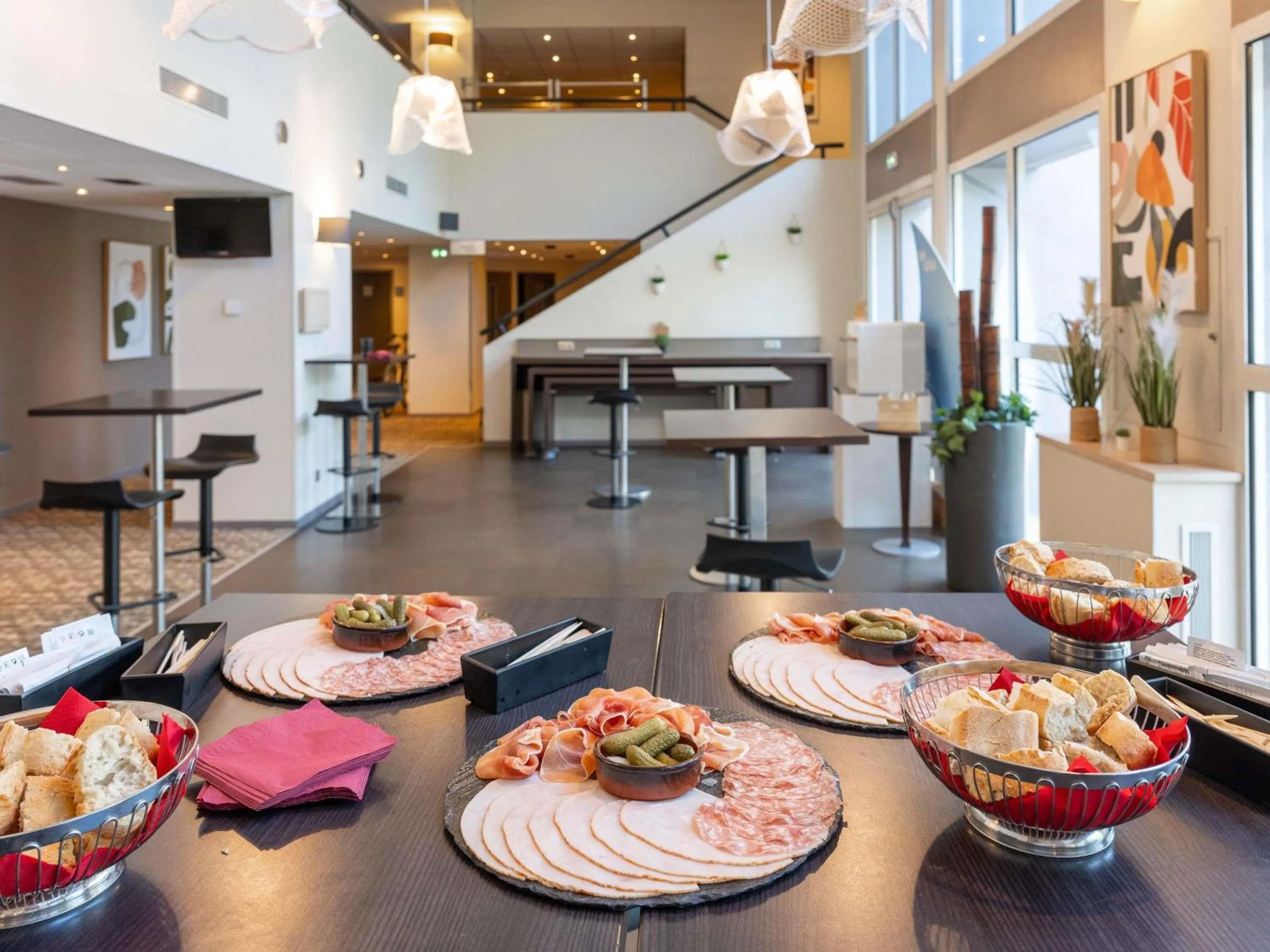 Meeting/conference room in Mercure Grenoble Centre Porte des Alpes