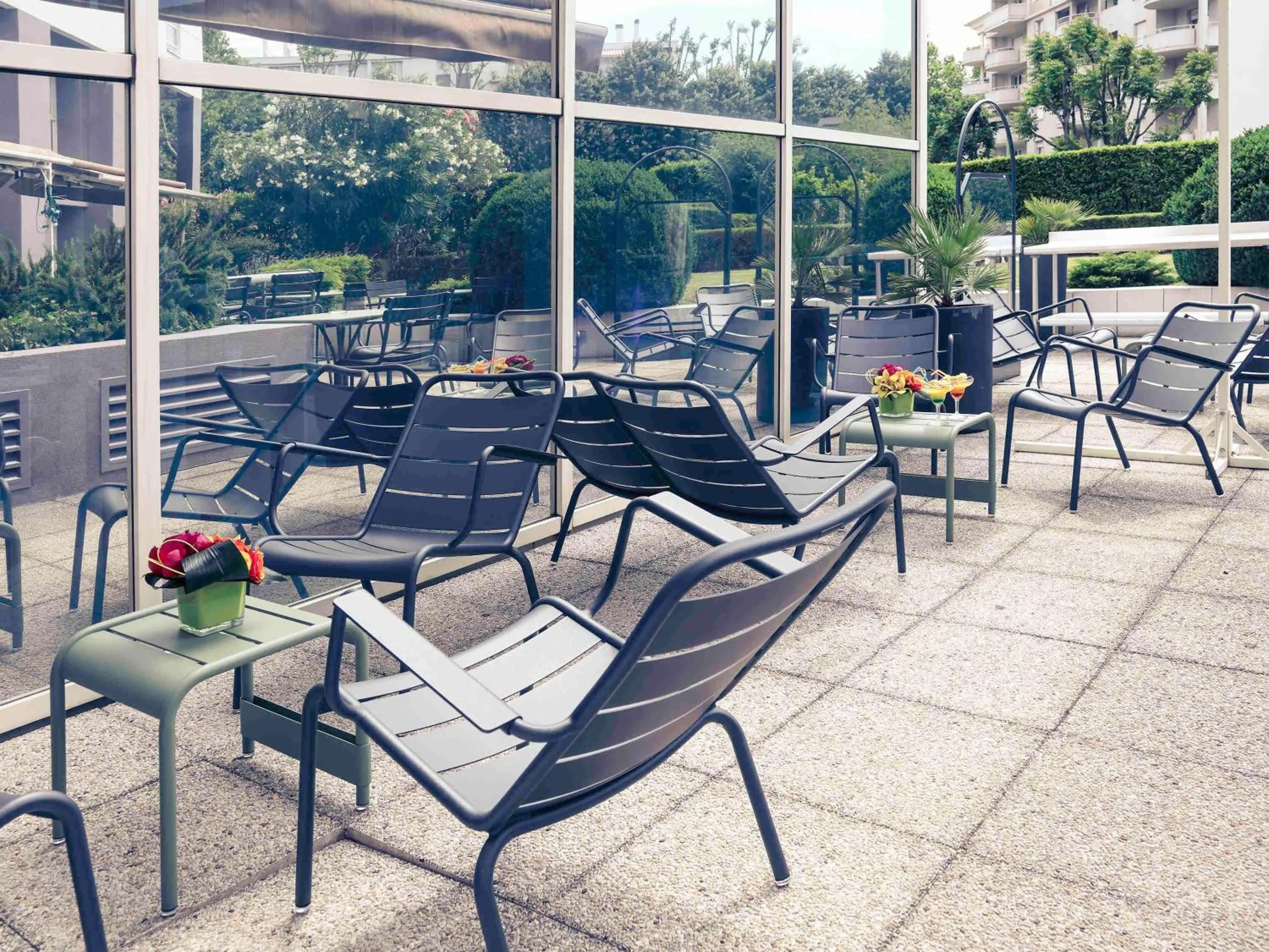 Lounge or bar in Mercure Grenoble Centre Porte des Alpes