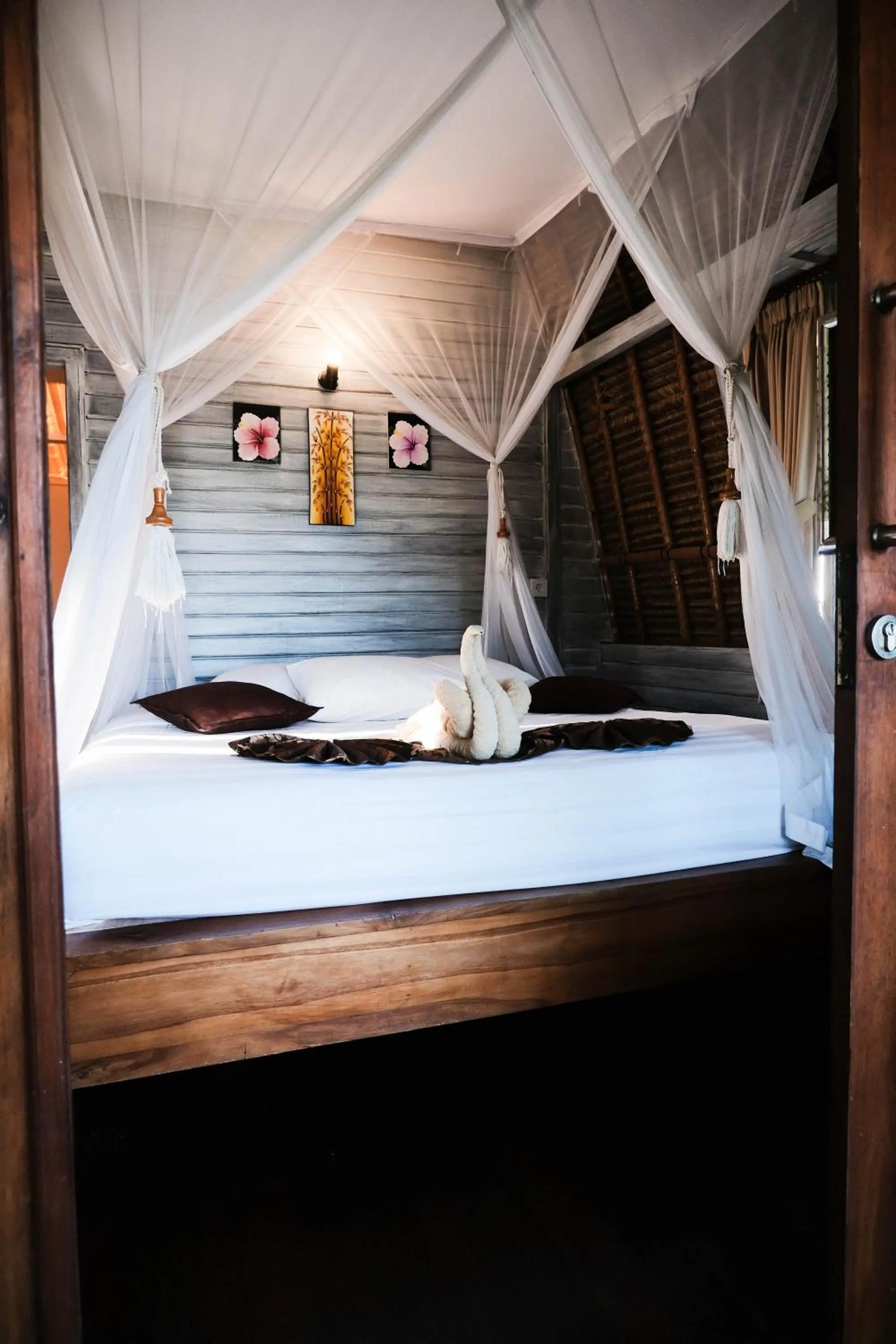 Bed in Abian Huts Dream Beach Lembongan