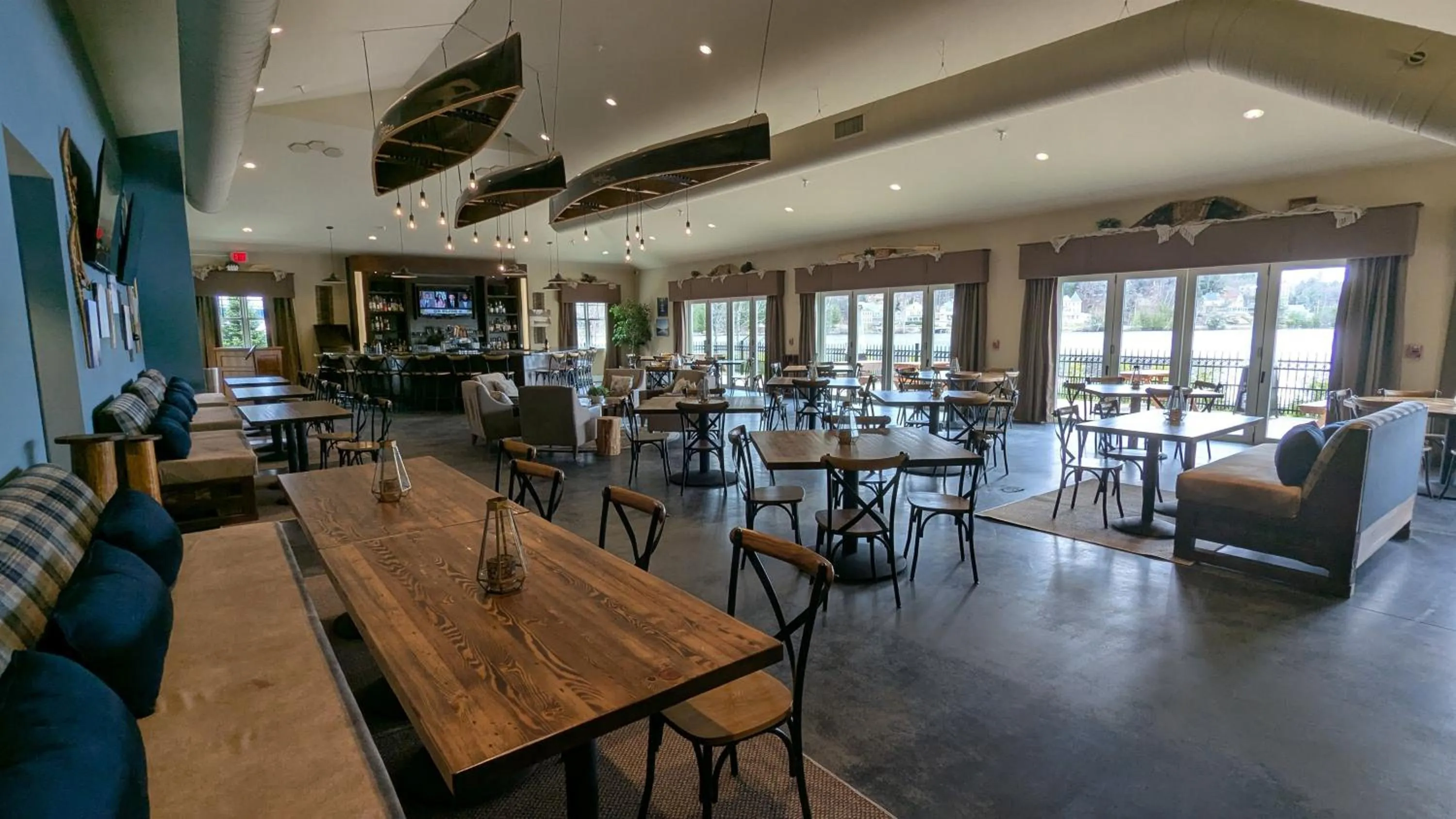 Restaurant/places to eat in voco Saranac Lake NY - Waterfront by IHG