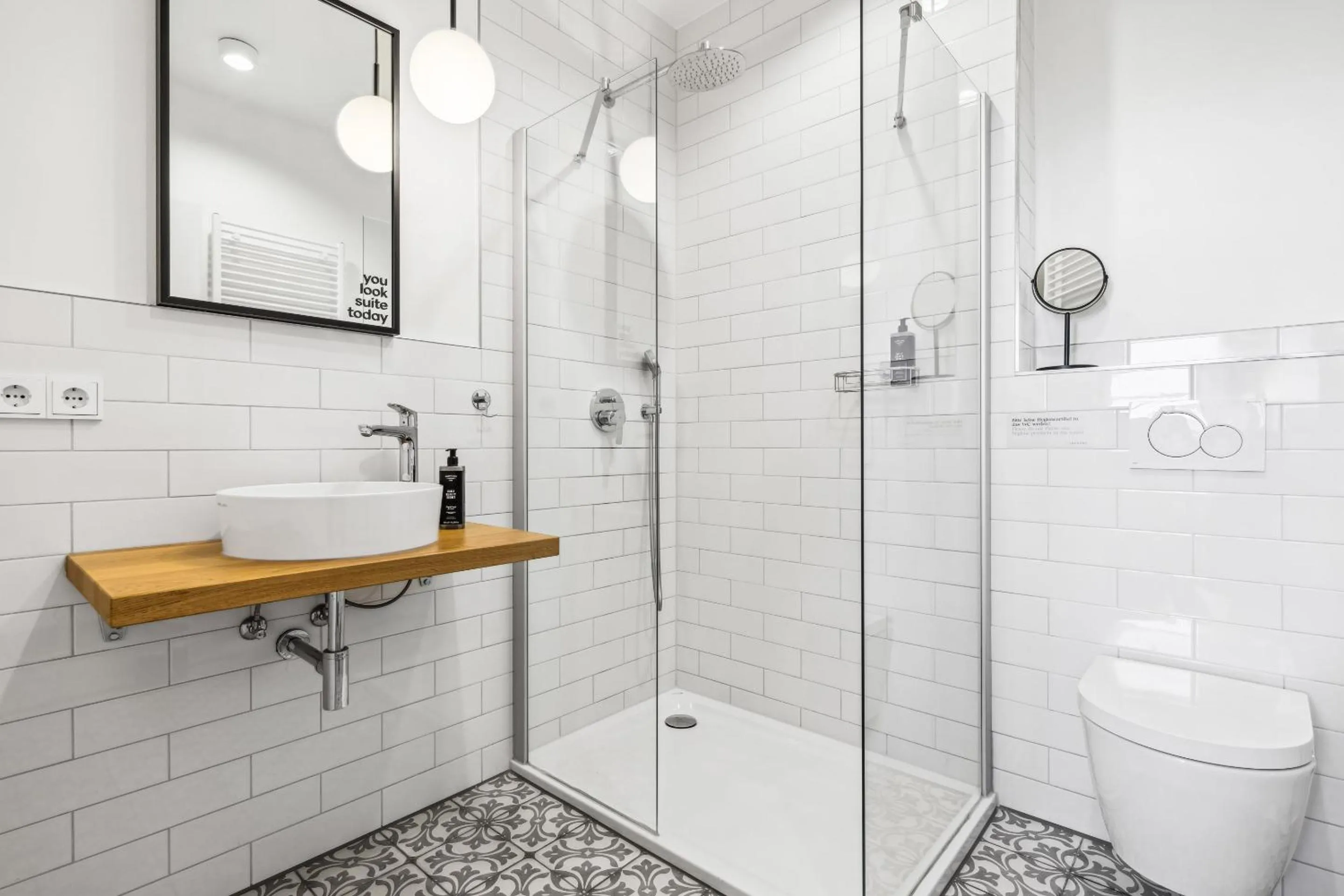 Shower in Limehome Bamberg Maximiliansplatz