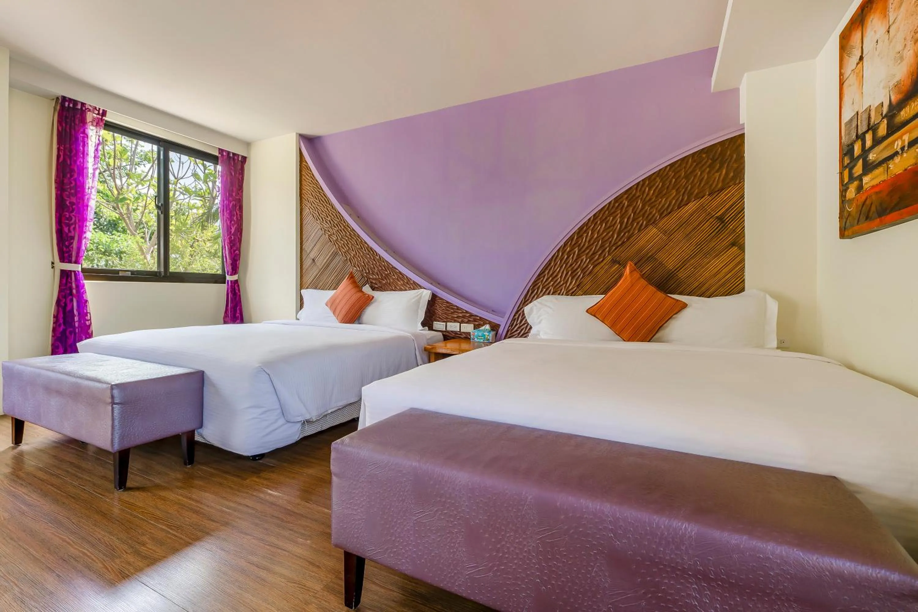 Photo of the whole room, Bed in Southern Sun Homestay North