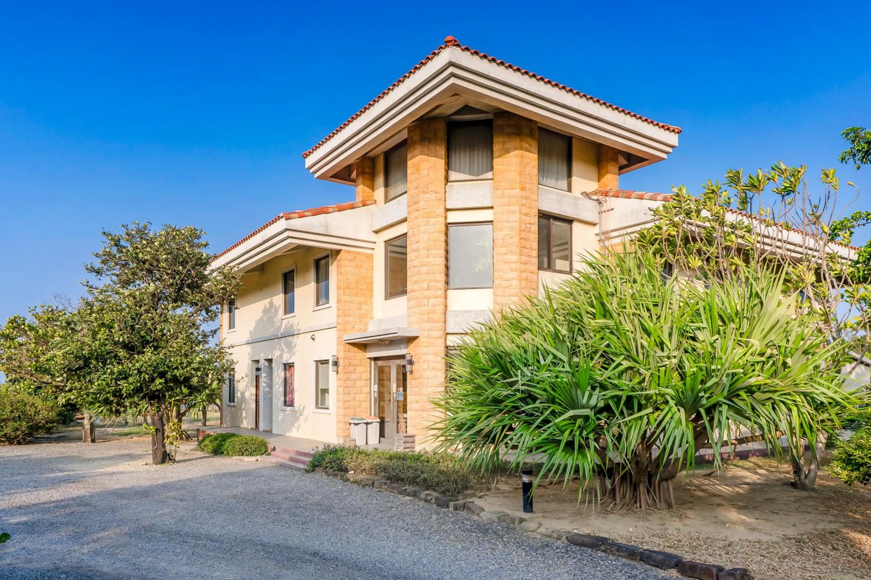 Property building in Southern Sun Homestay North