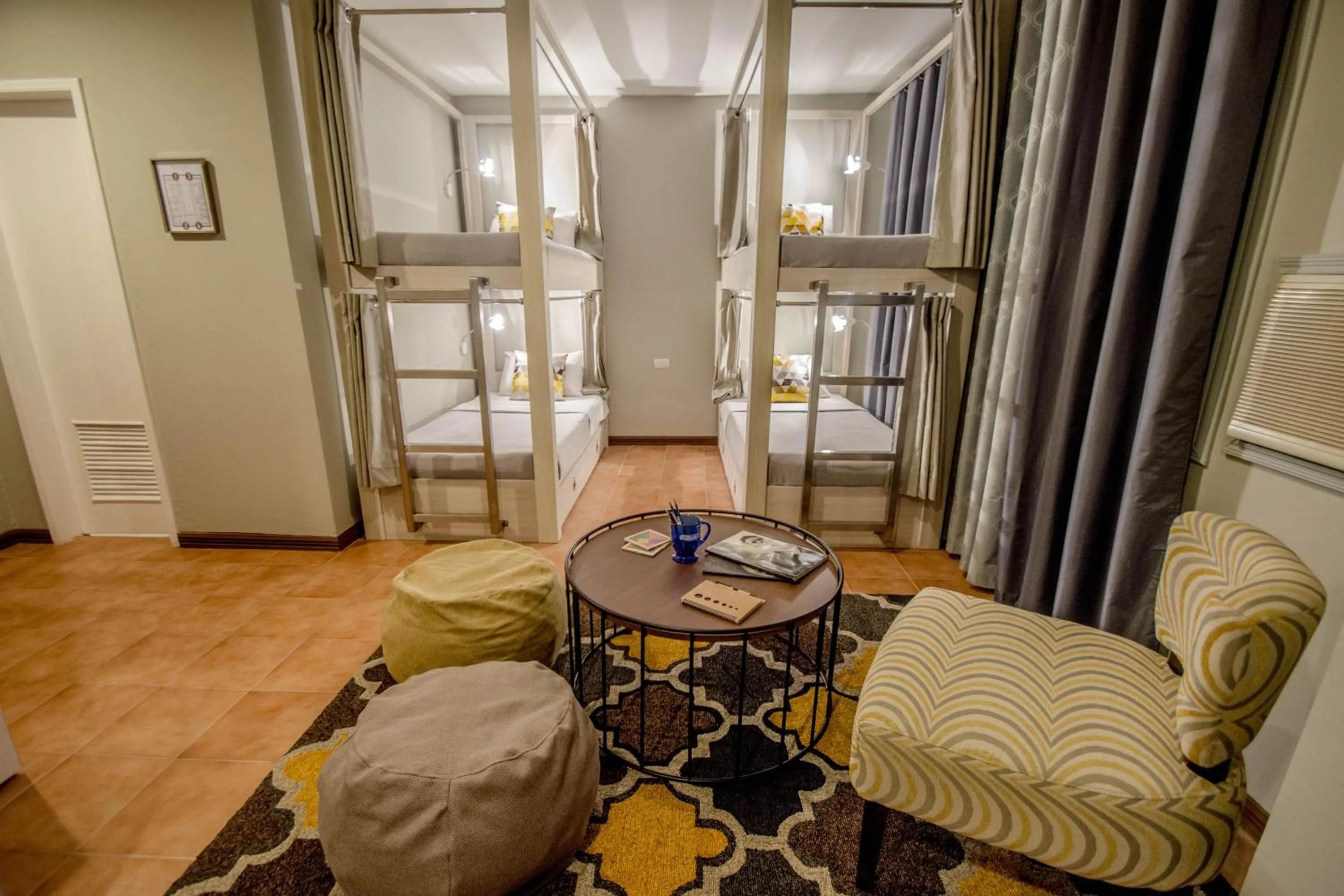 Photo of the whole room, Bed in Almont City Hotel