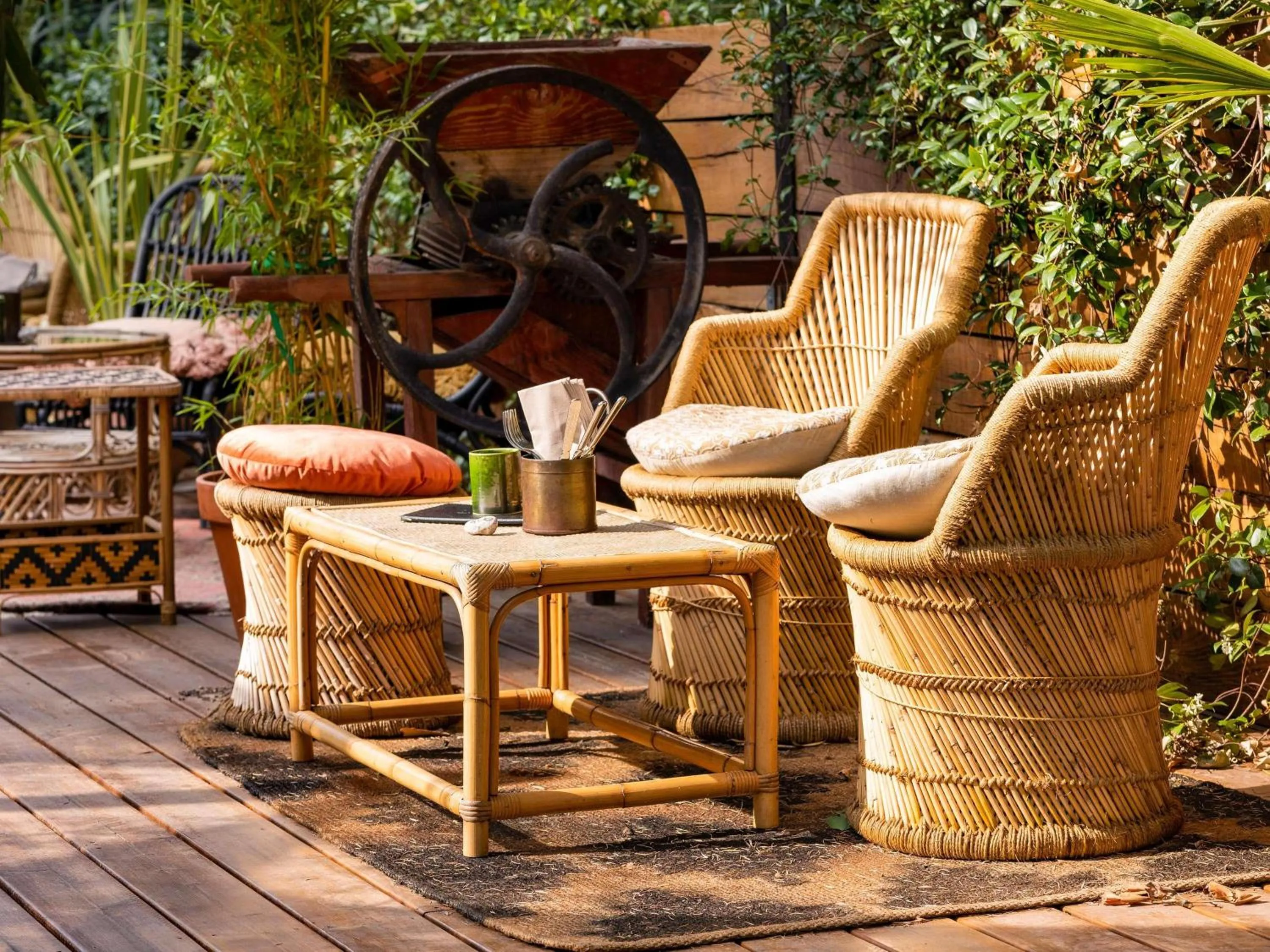 Restaurant/places to eat in Novotel Avignon Nord