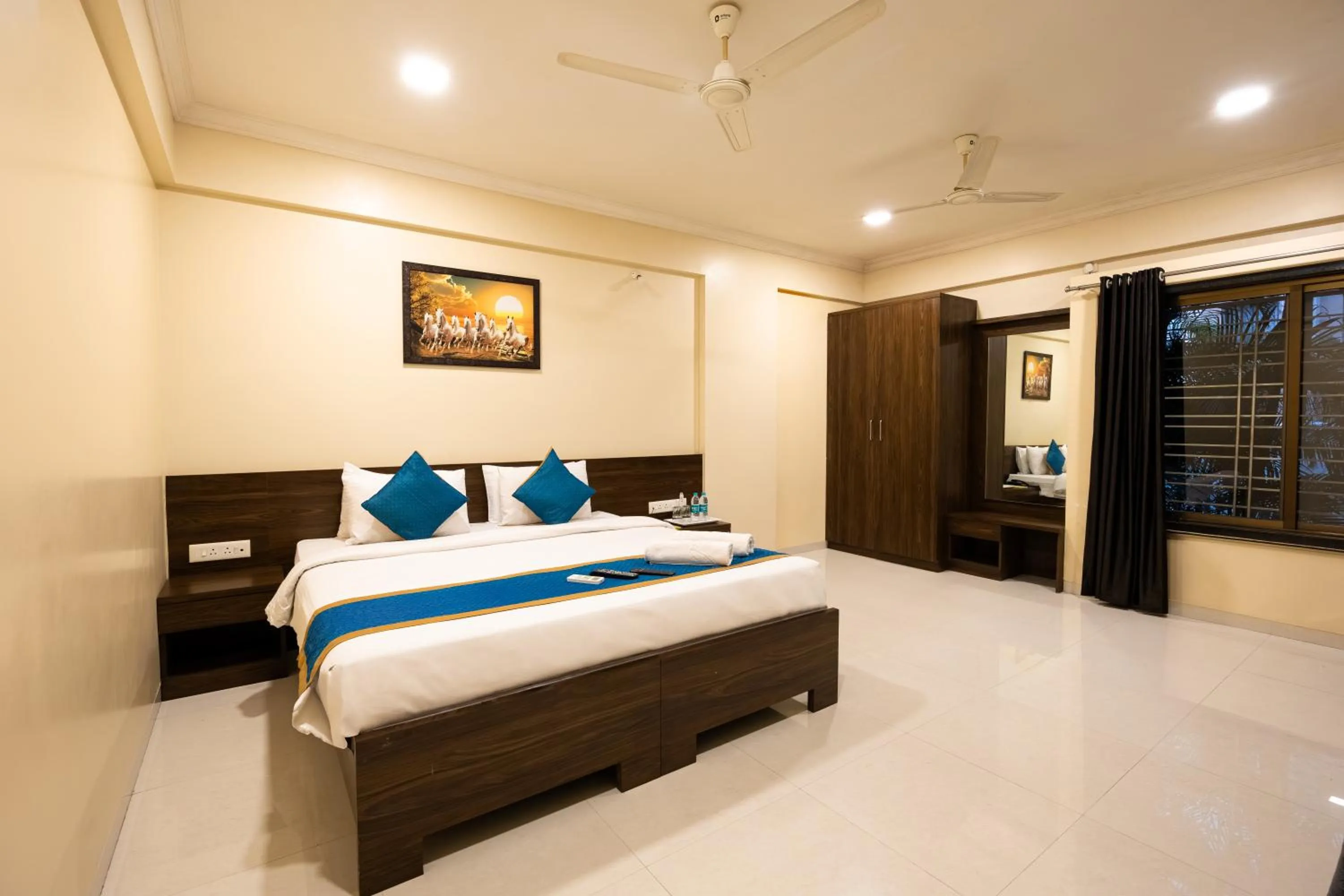 Bed in Kedari Residency