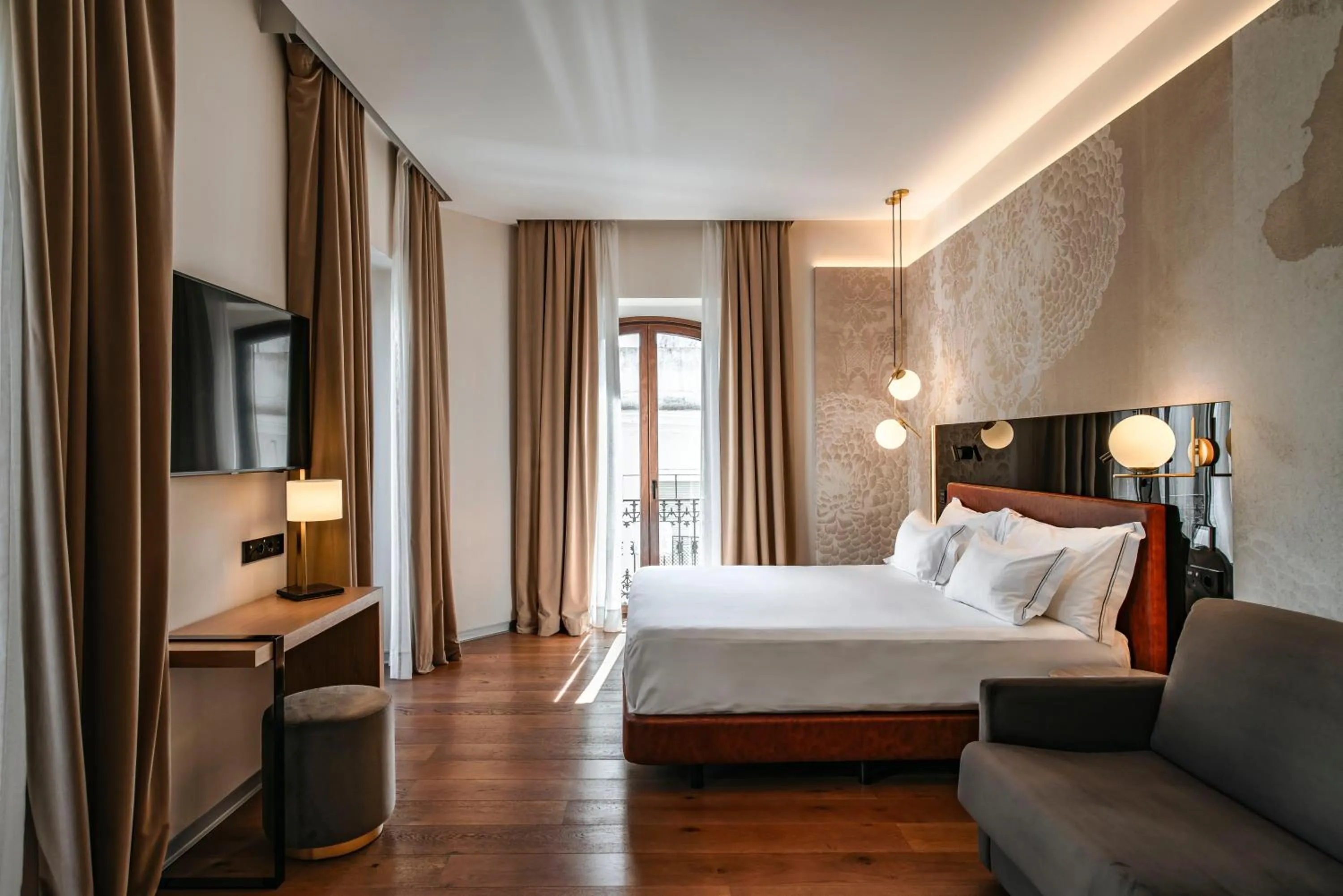 Photo of the whole room, Bed in Vincci Selección Unuk 5 GL