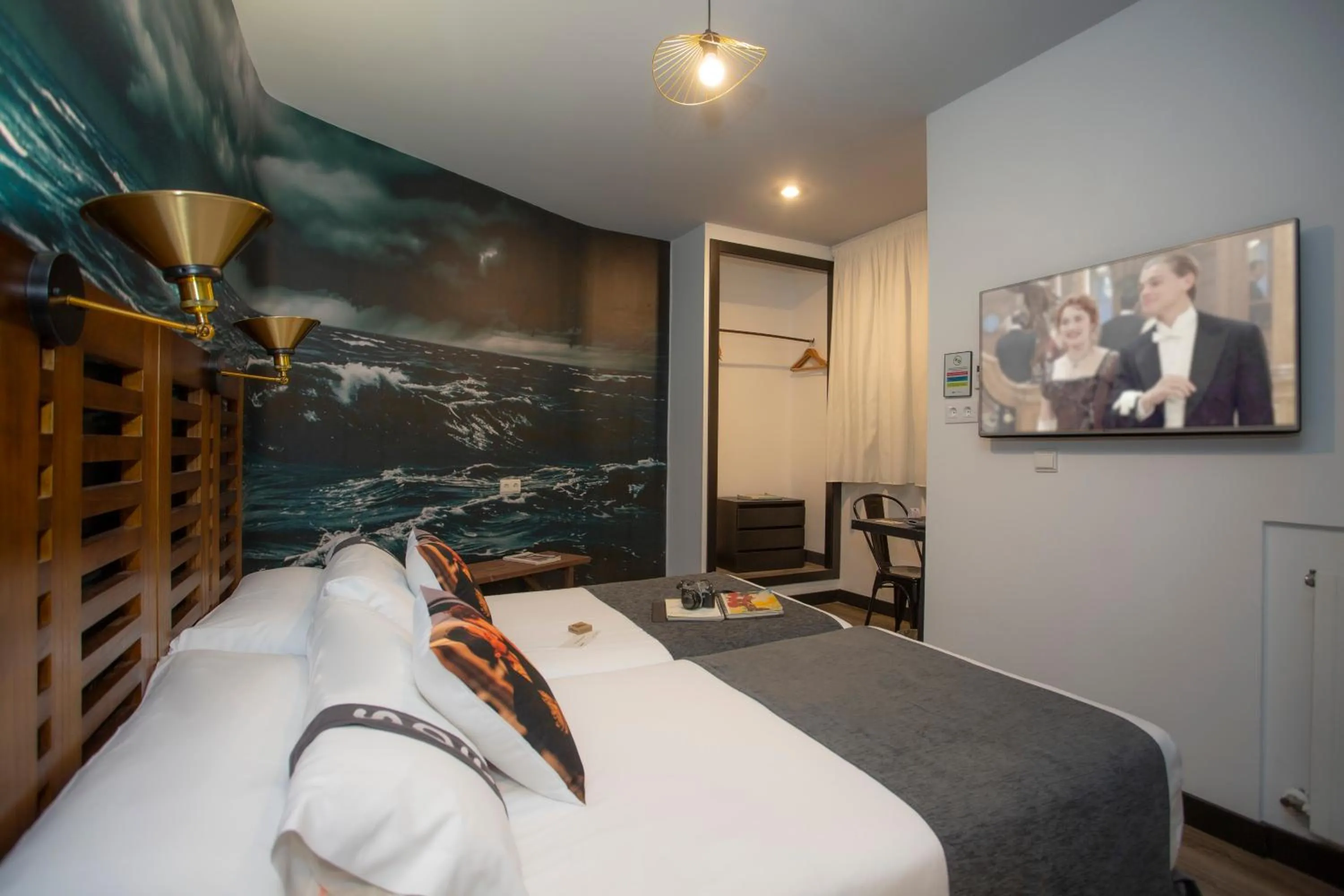 Bedroom in Casual del Cine Valencia