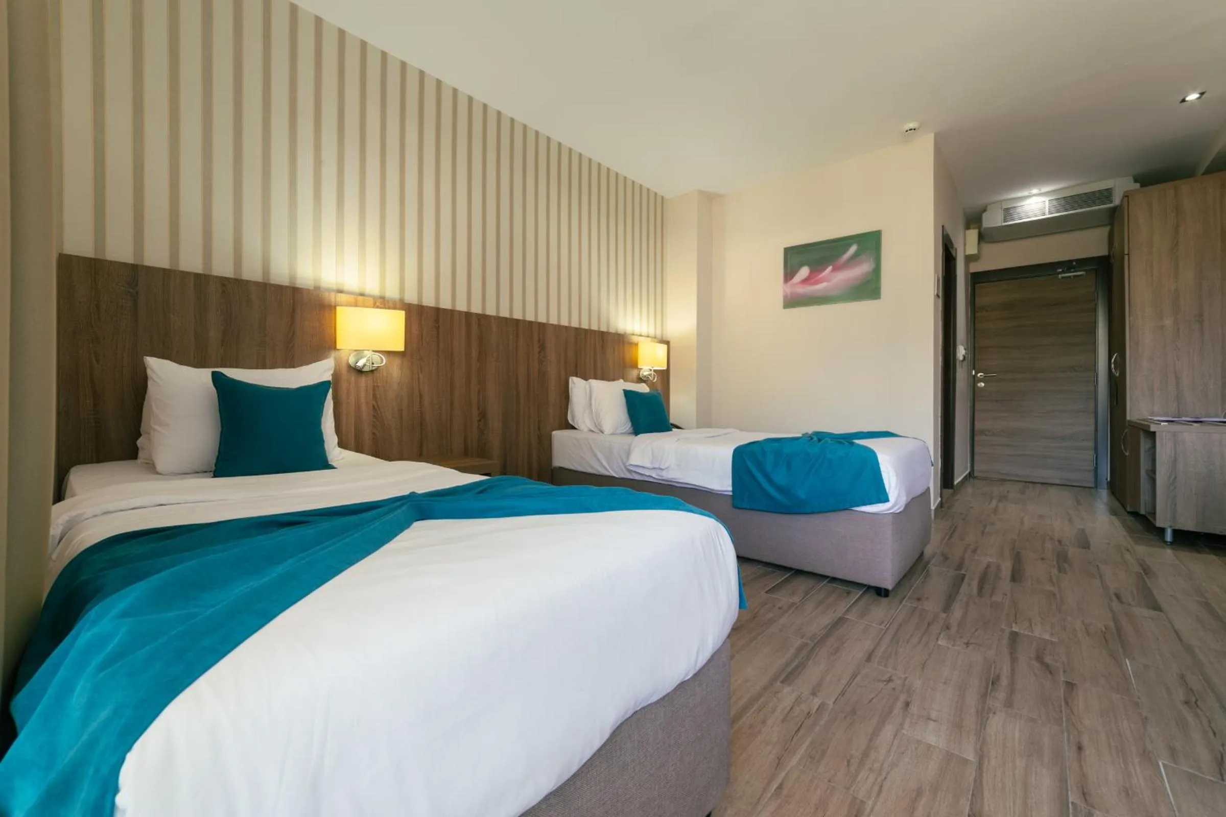 Balcony/Terrace, Bed in Hotel Sato Conference & SPA Resort