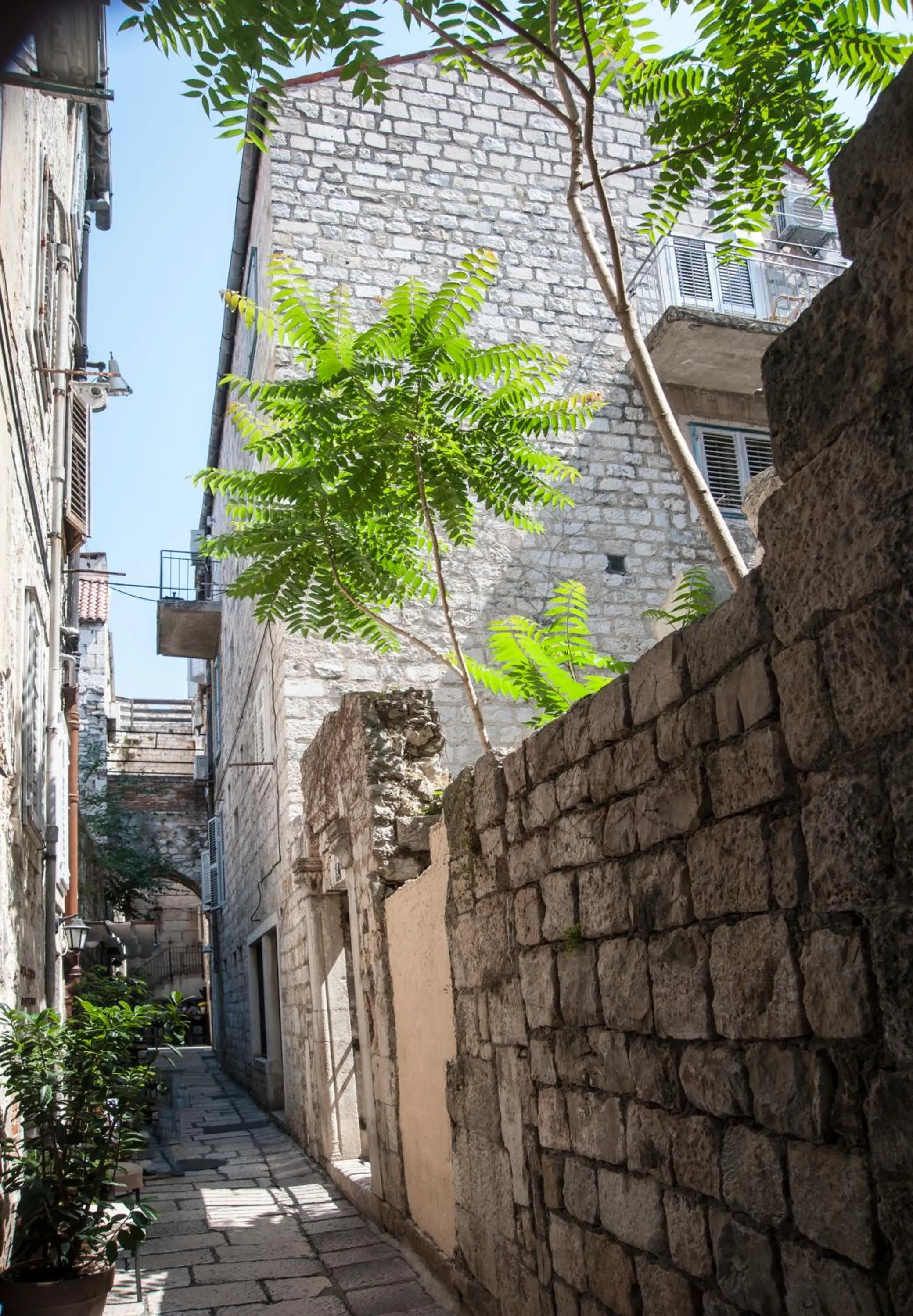 Property building in MK Luxury Rooms