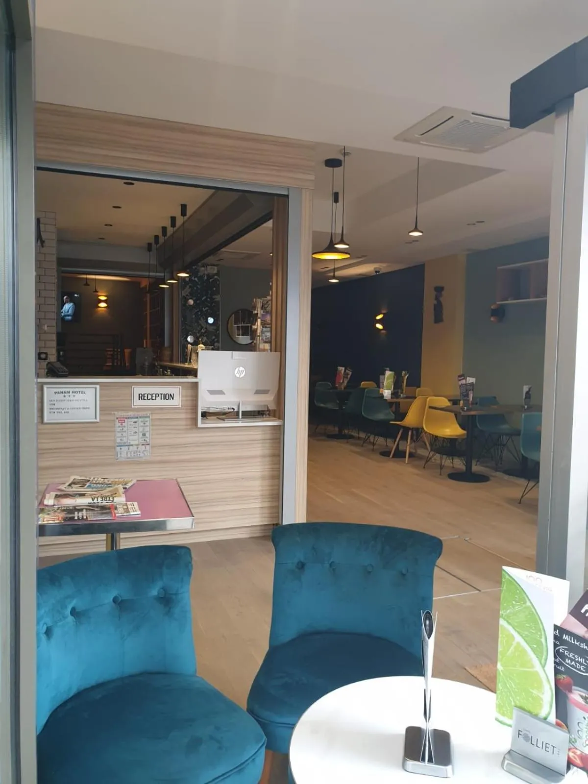 Hotel PARIS GAMBETTA- PANAMHOTEL-PERE LACHAISE