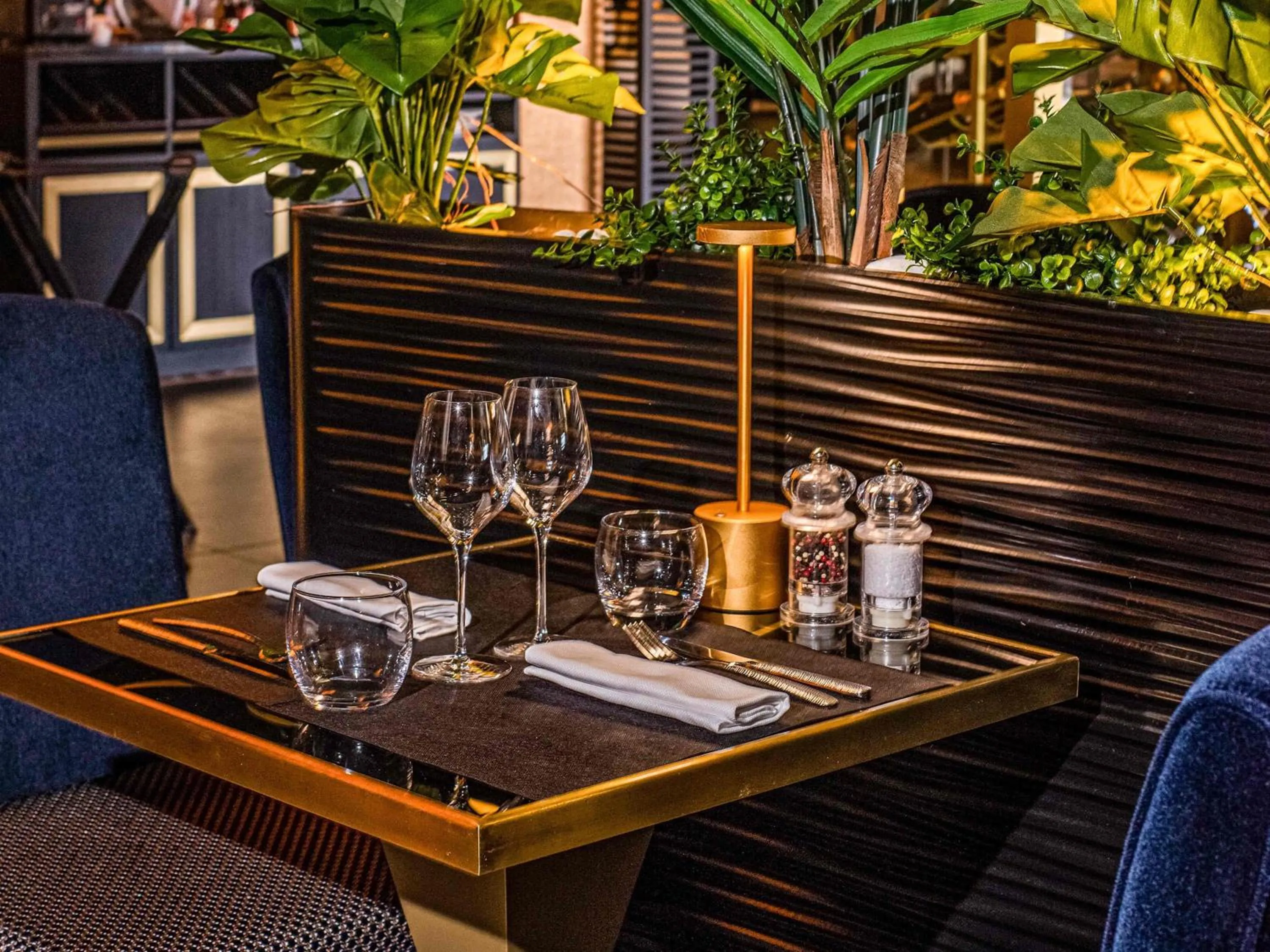 Restaurant/places to eat in Mercure Orléans Centre Bords de Loire