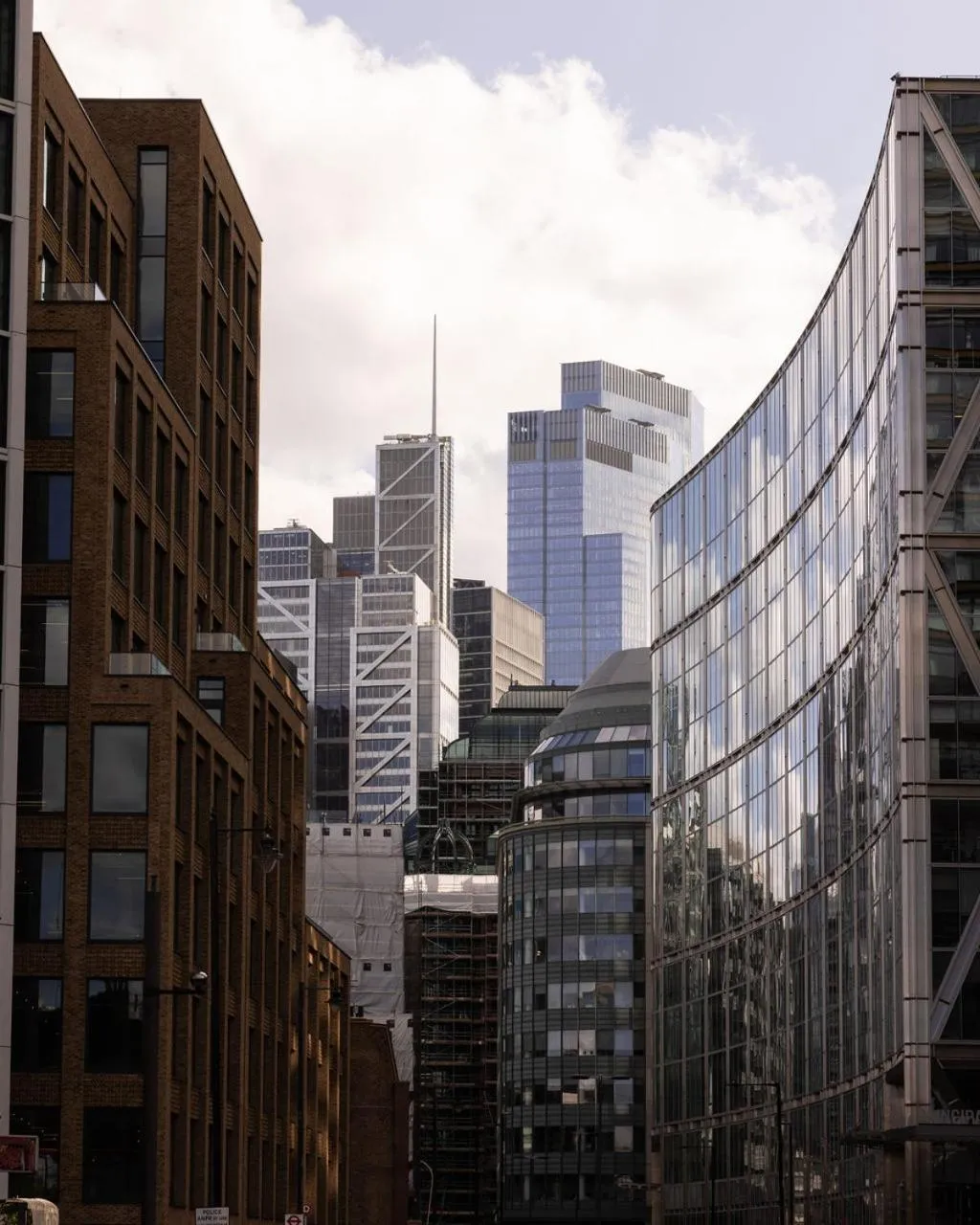 Neighbourhood in The Gate London City