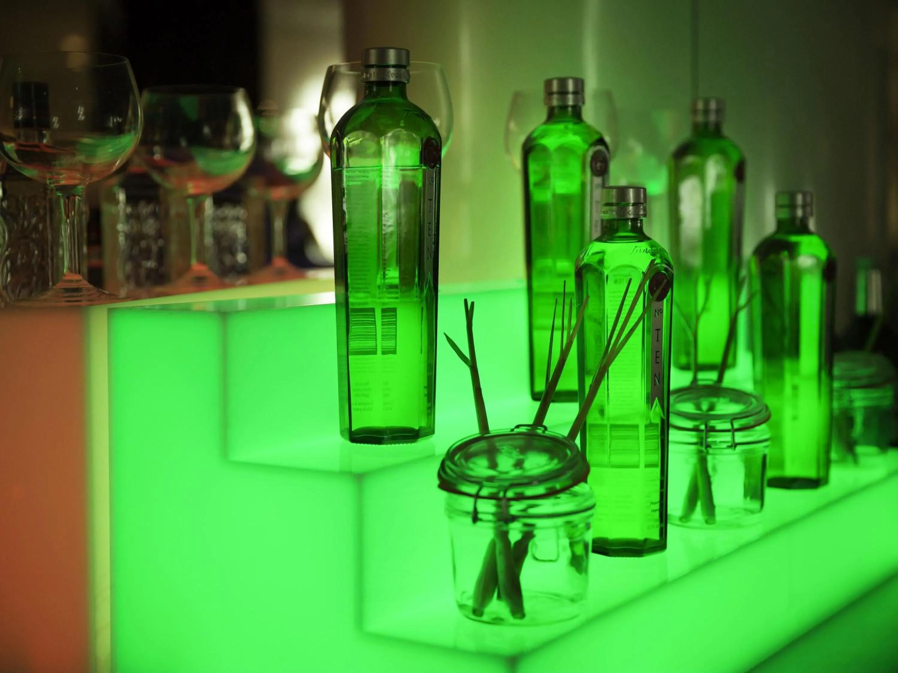 Lounge or bar in Novotel Abu Dhabi Al Bustan