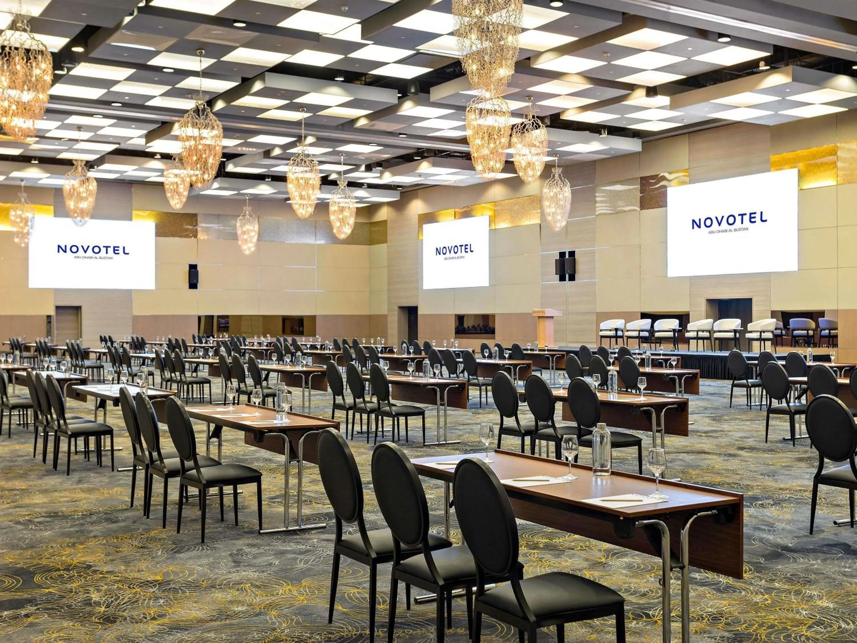 Meeting/conference room in Novotel Abu Dhabi Al Bustan