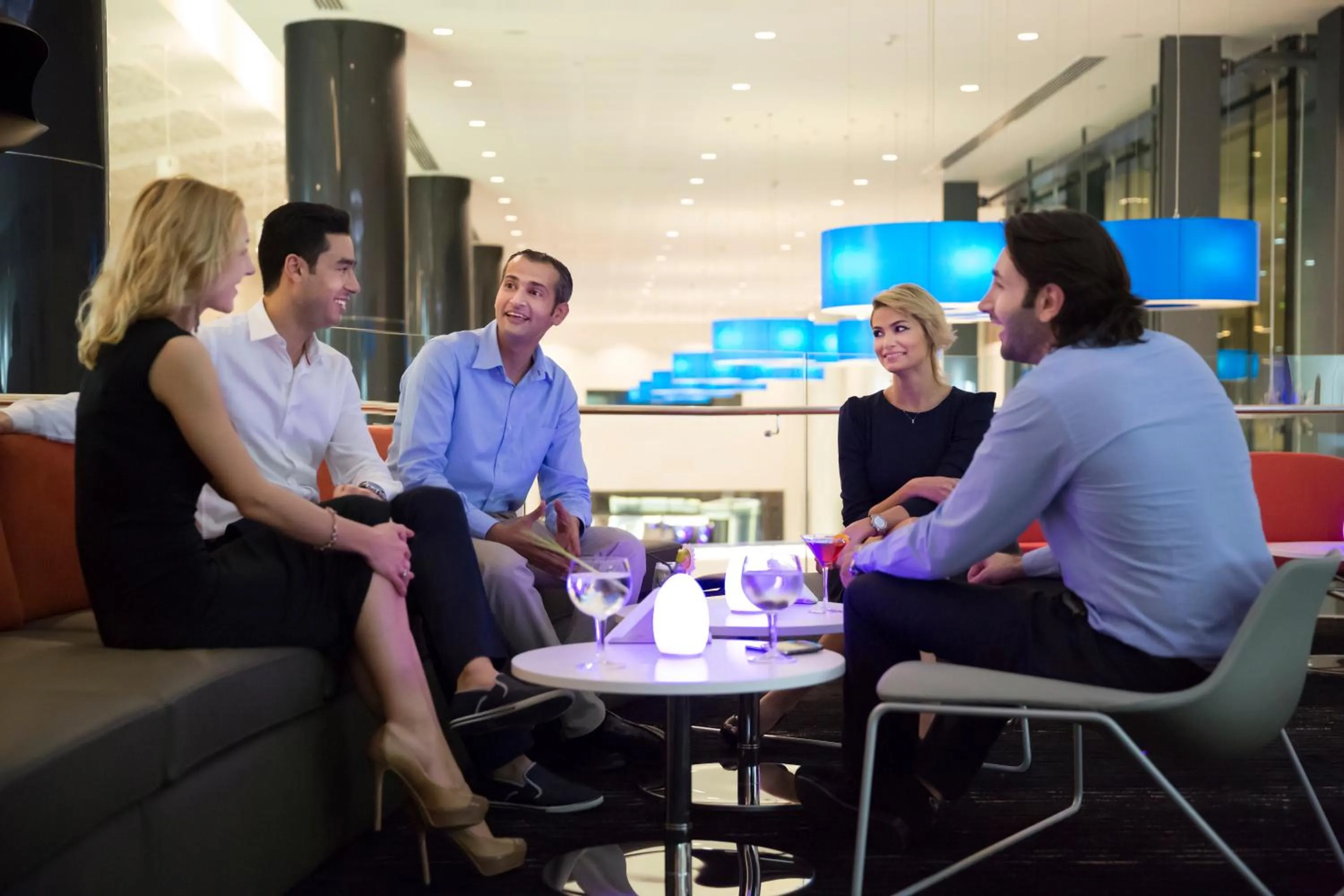 Lounge or bar in Novotel Abu Dhabi Al Bustan