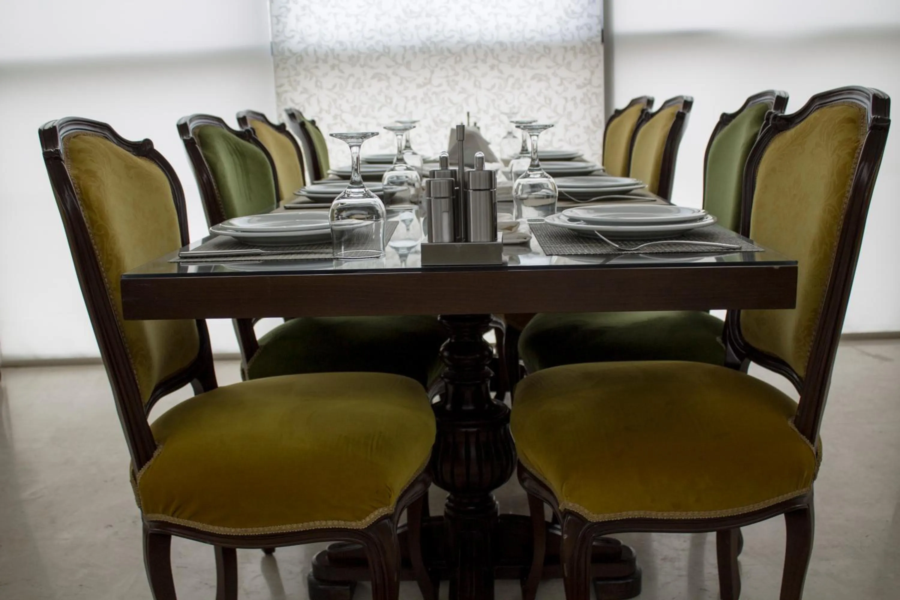 Restaurant/places to eat in Fiori Hotel