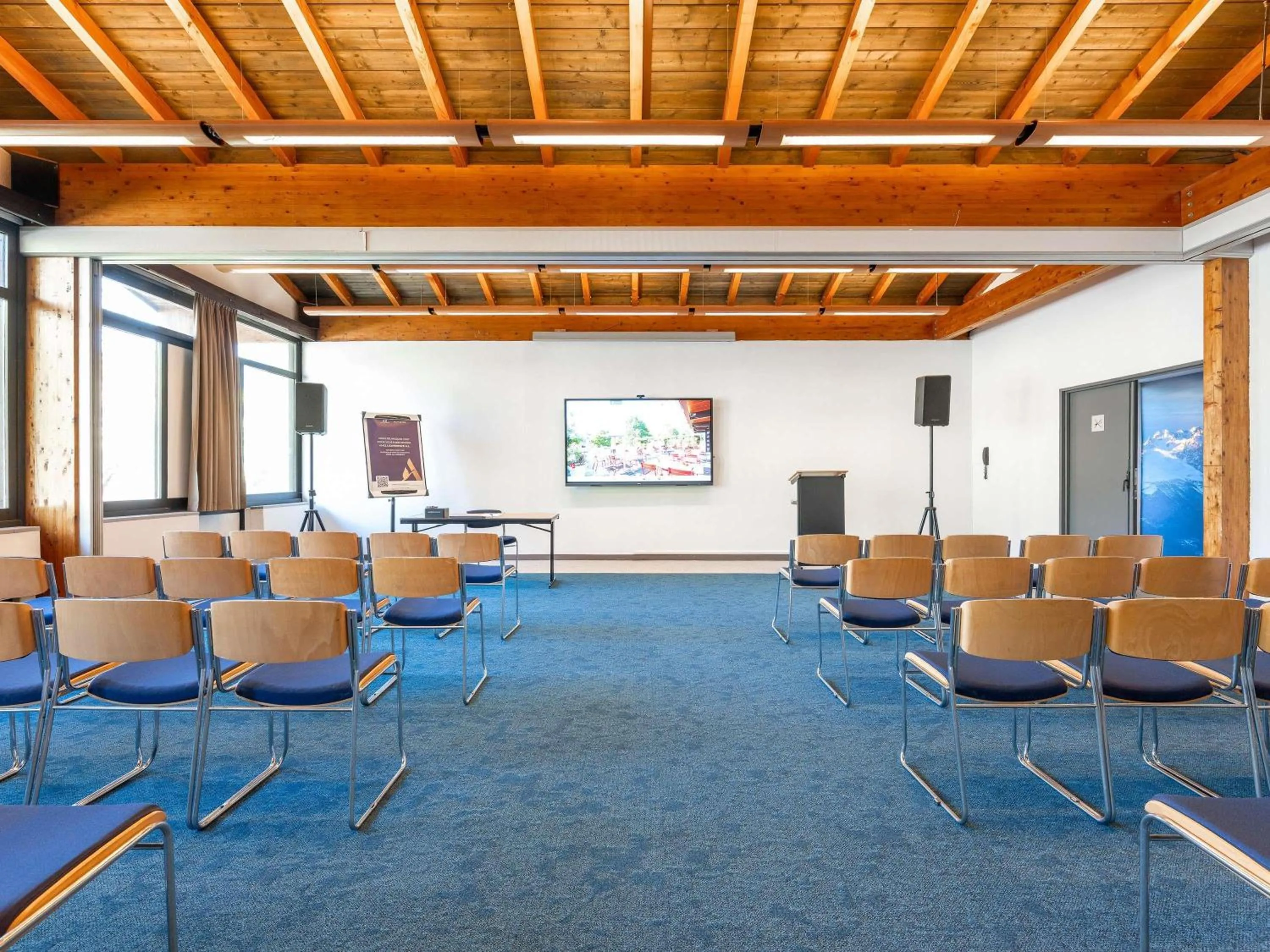 Meeting/conference room in Novotel Grenoble Nord Voreppe
