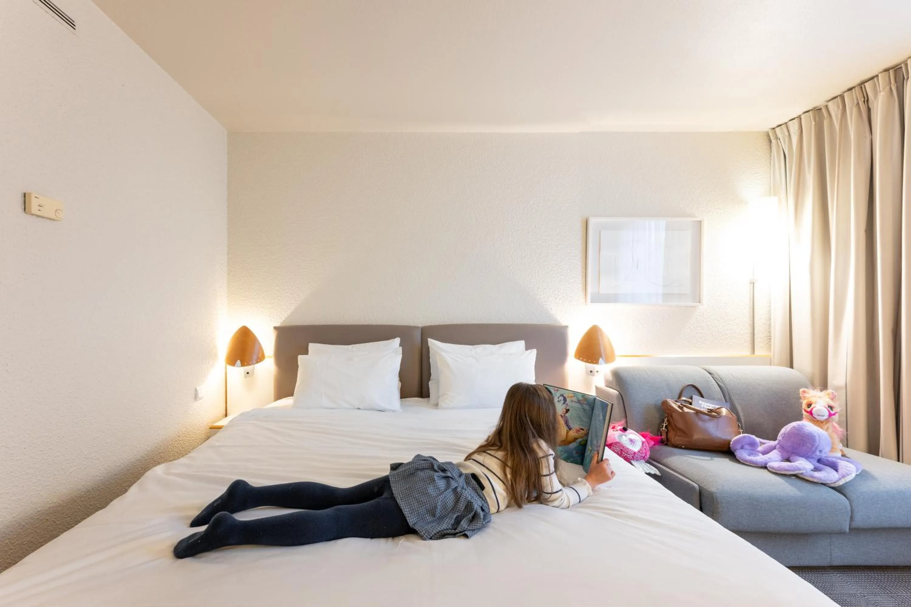 Bed in Novotel Grenoble Nord Voreppe