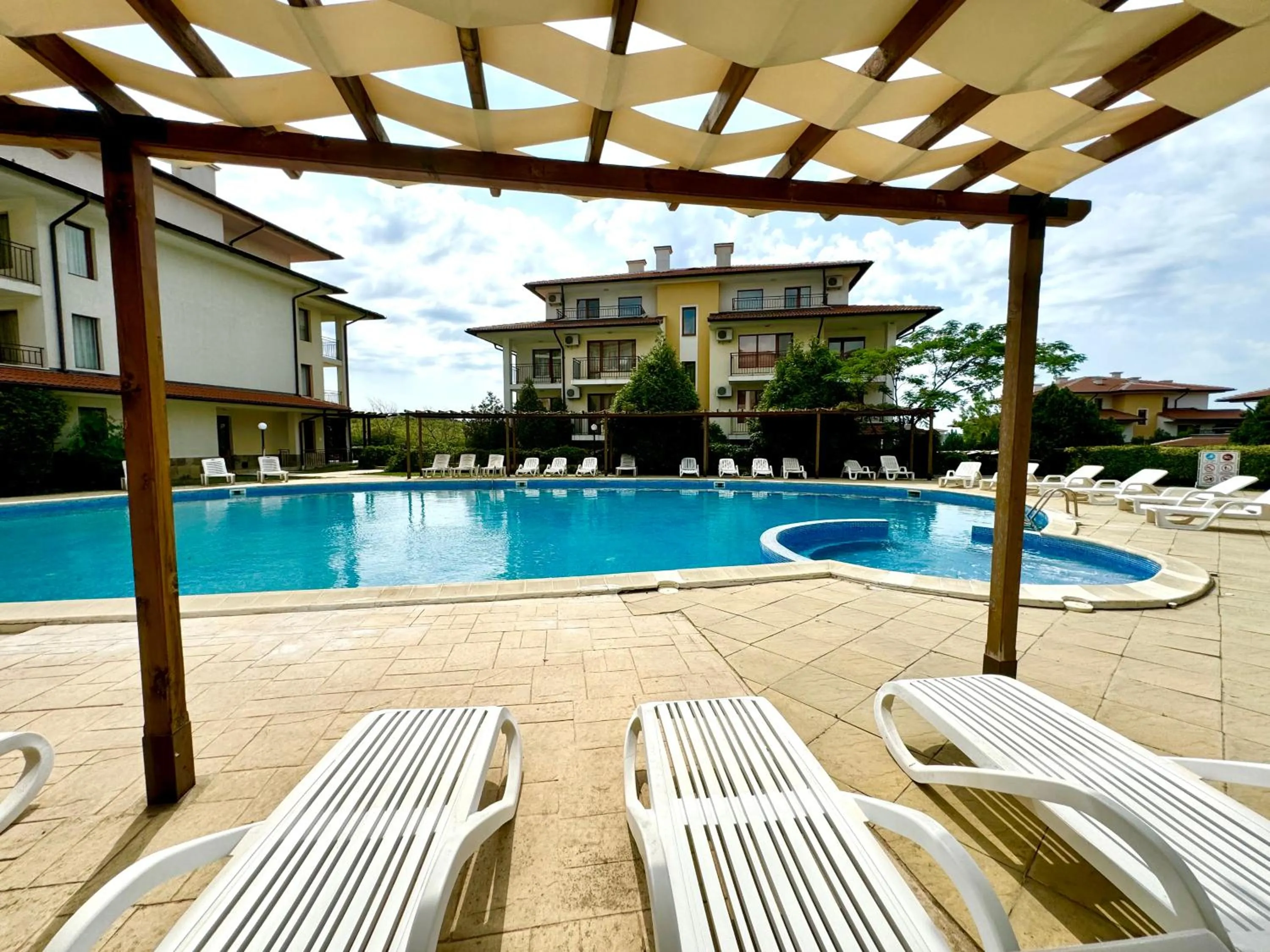 Swimming pool in Arkite Complex