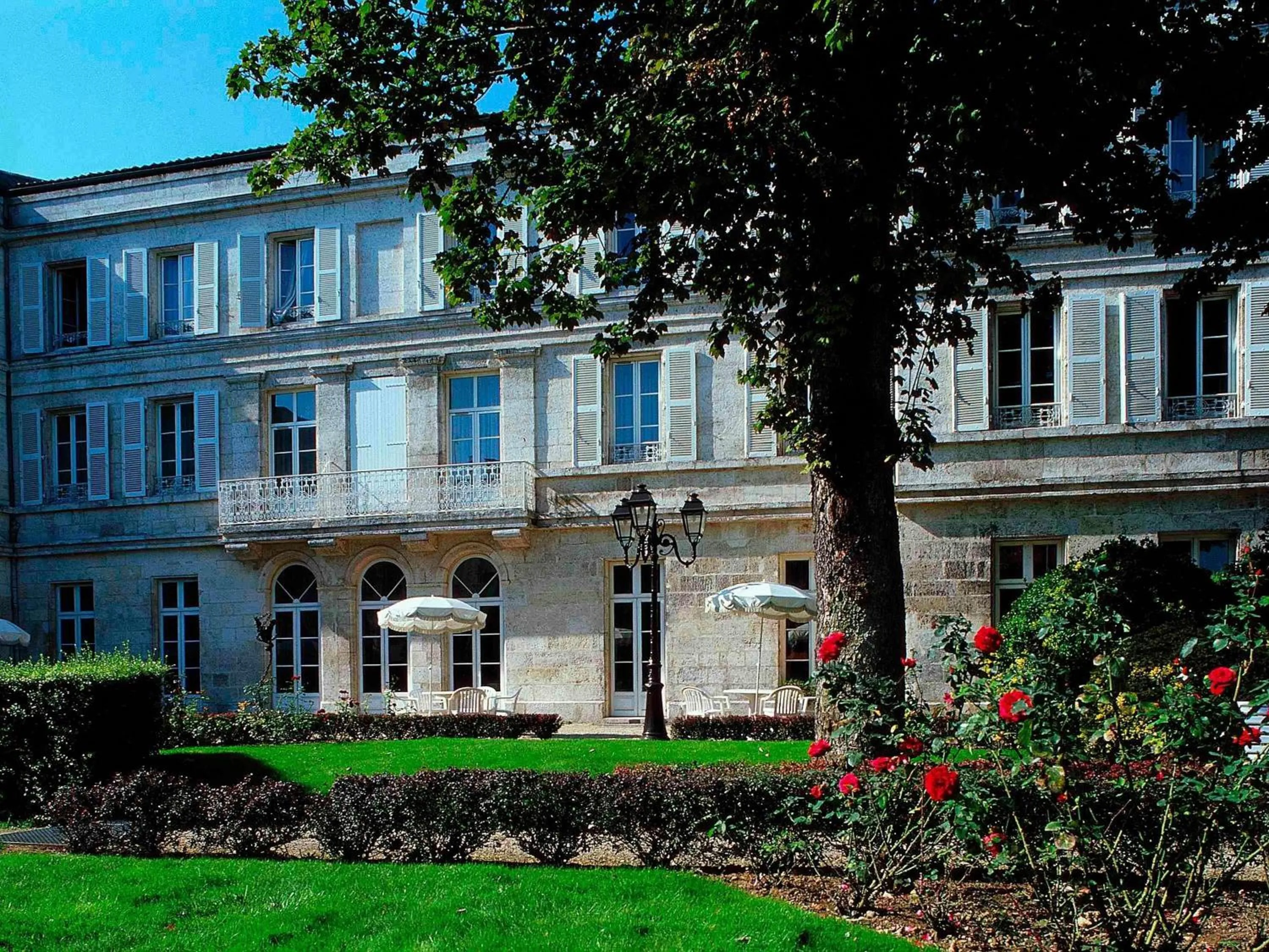 Property building in Mercure Angoulême Hôtel de France