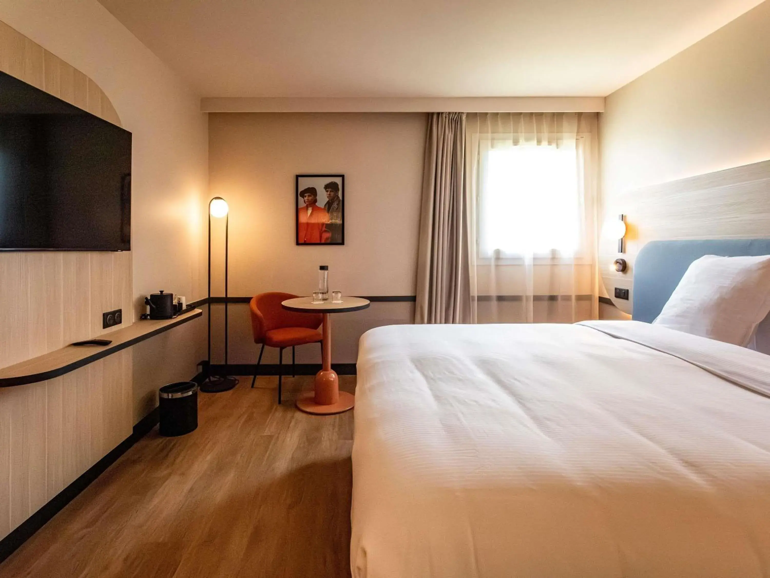 Queen Room in Mercure Angoulême Hôtel de France Queen Room in Mercure Angoulême Hôtel de France