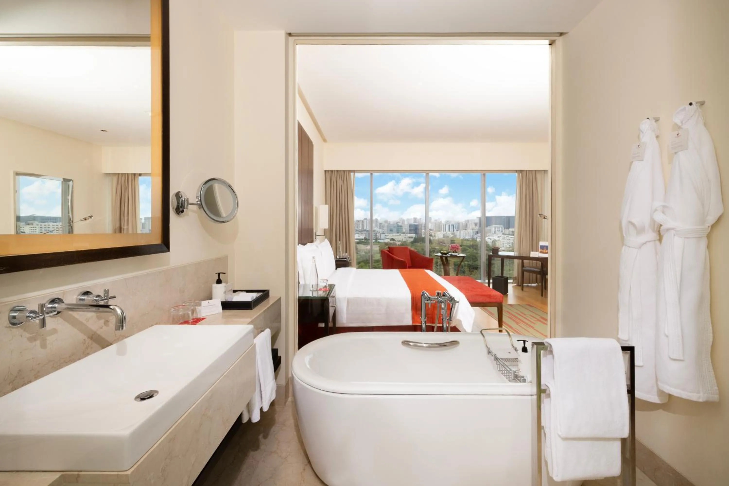 Bed in Trident Hyderabad