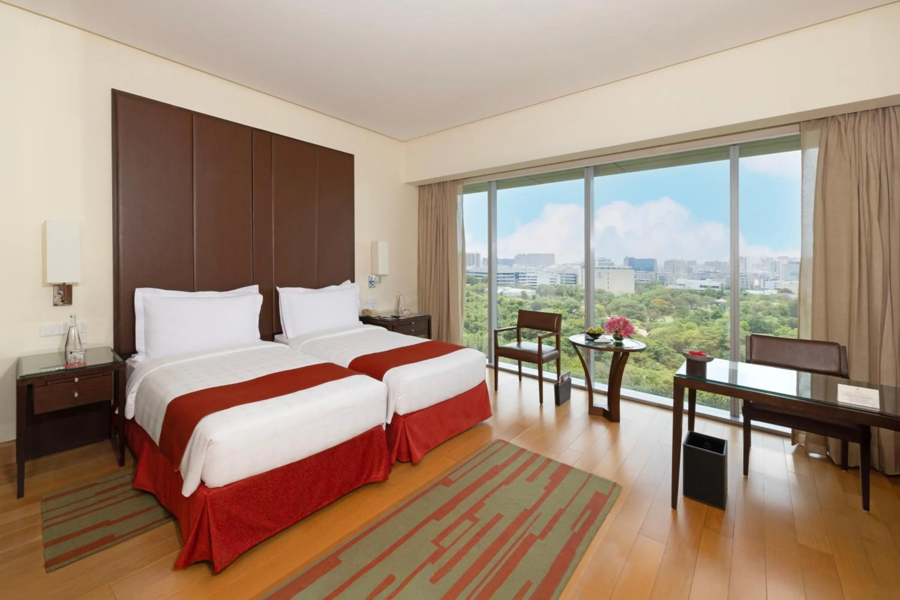 Natural landscape, Bed in Trident Hyderabad