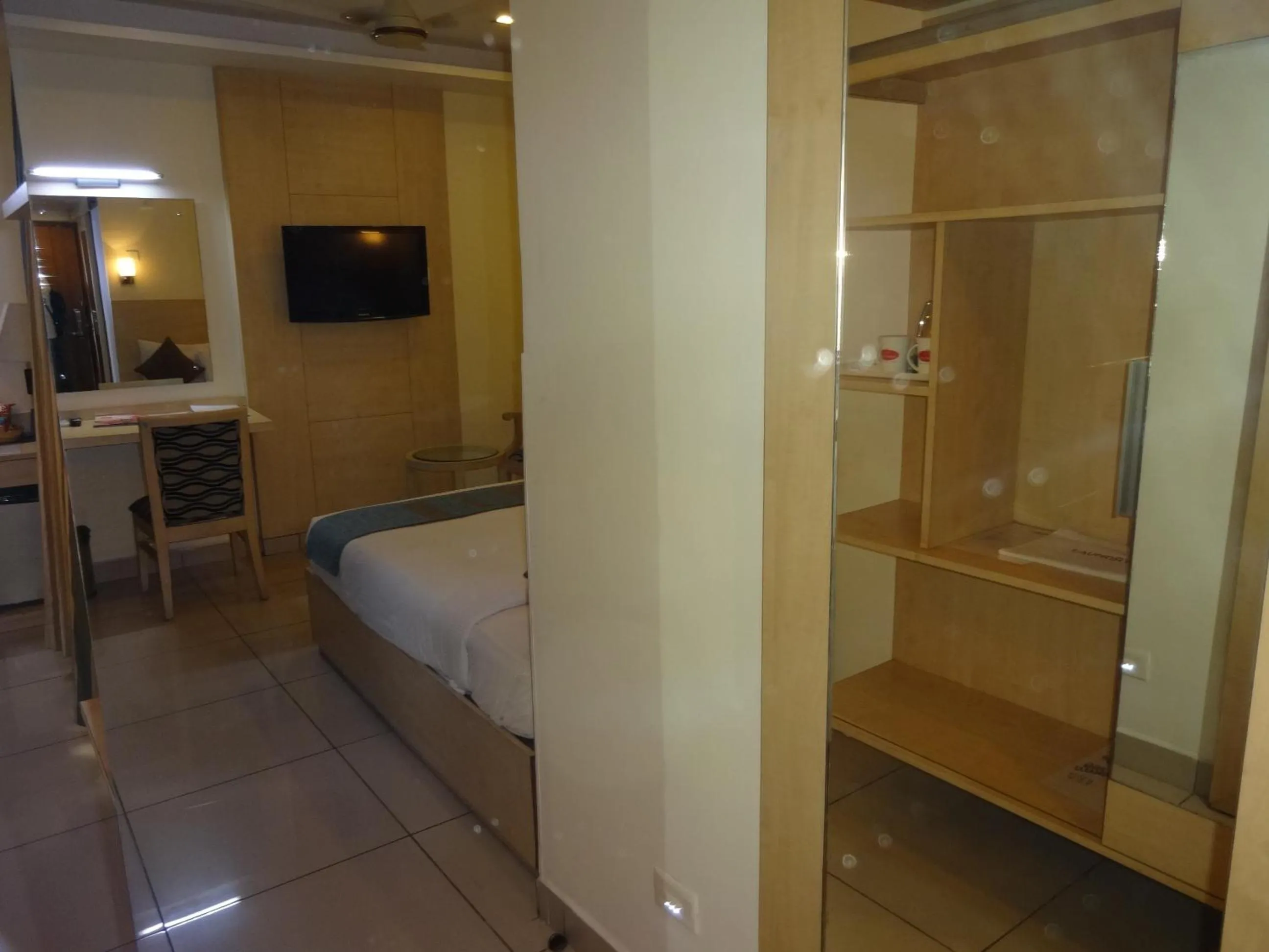 Decorative detail, Bed in Hotel Southern Grand