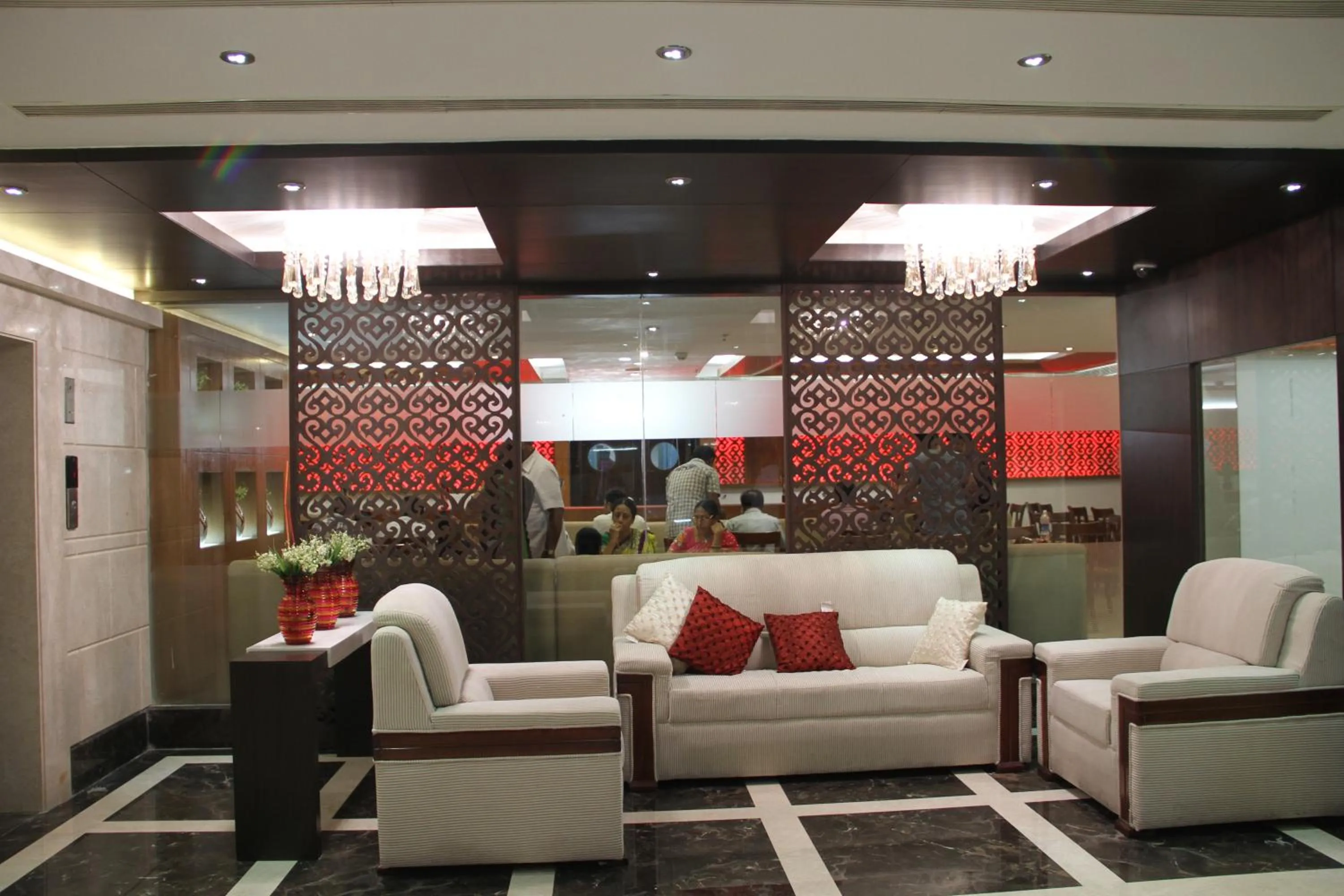 Area and facilities in Hotel Southern Grand