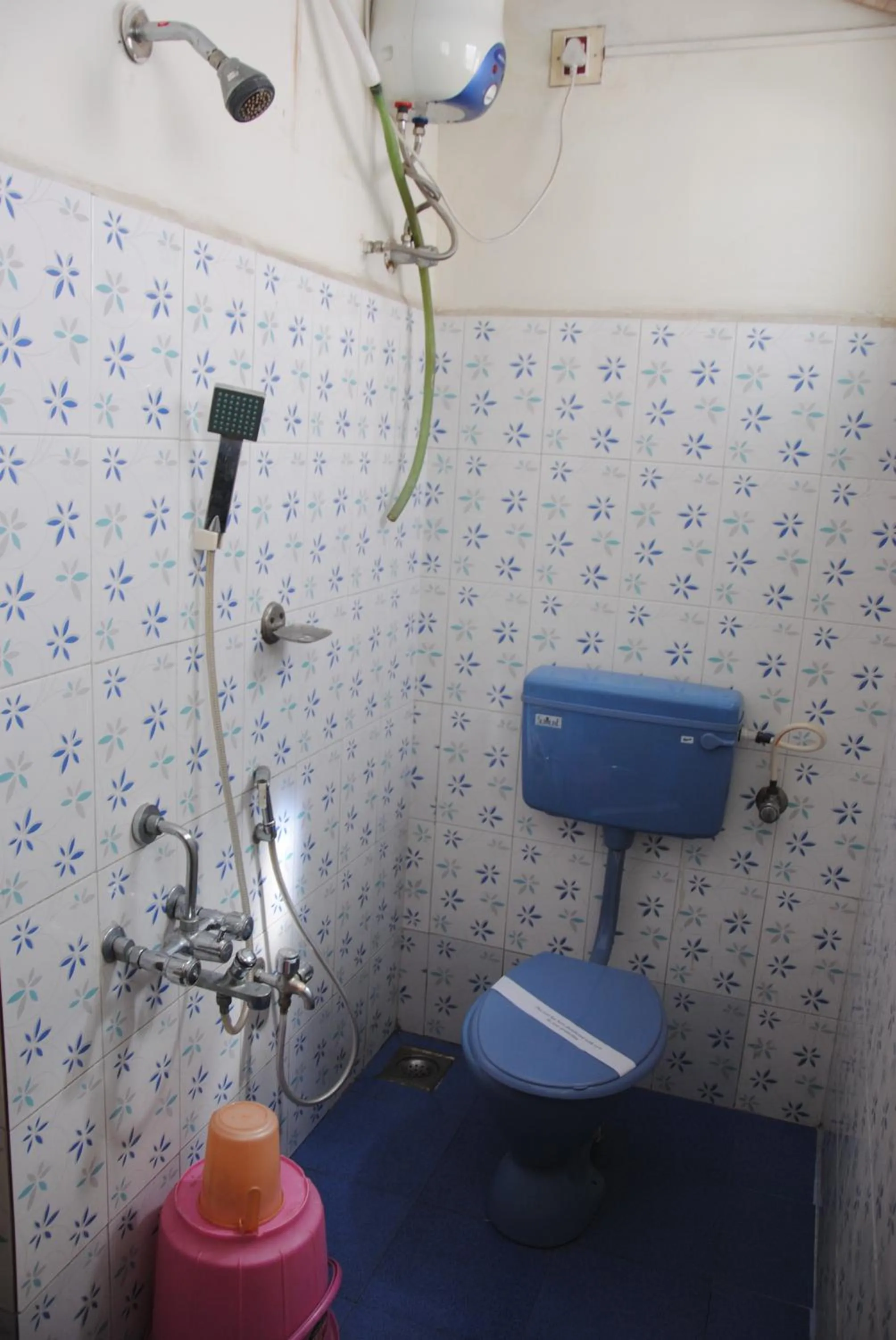 Bathroom in Just Guest House, Chennai Airport