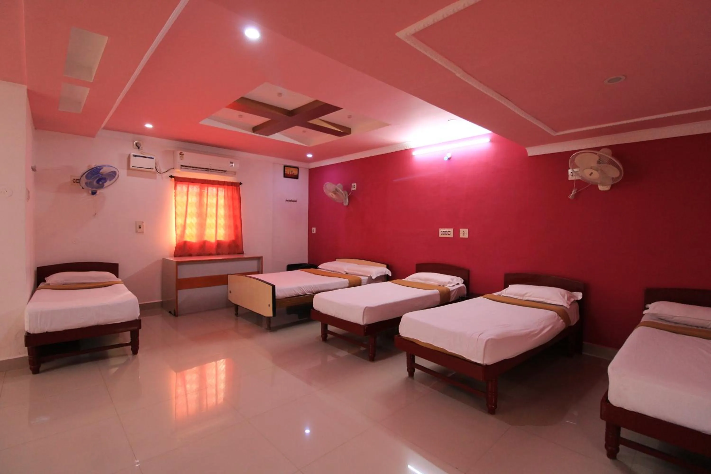 Bed in Just Guest House, Chennai Airport