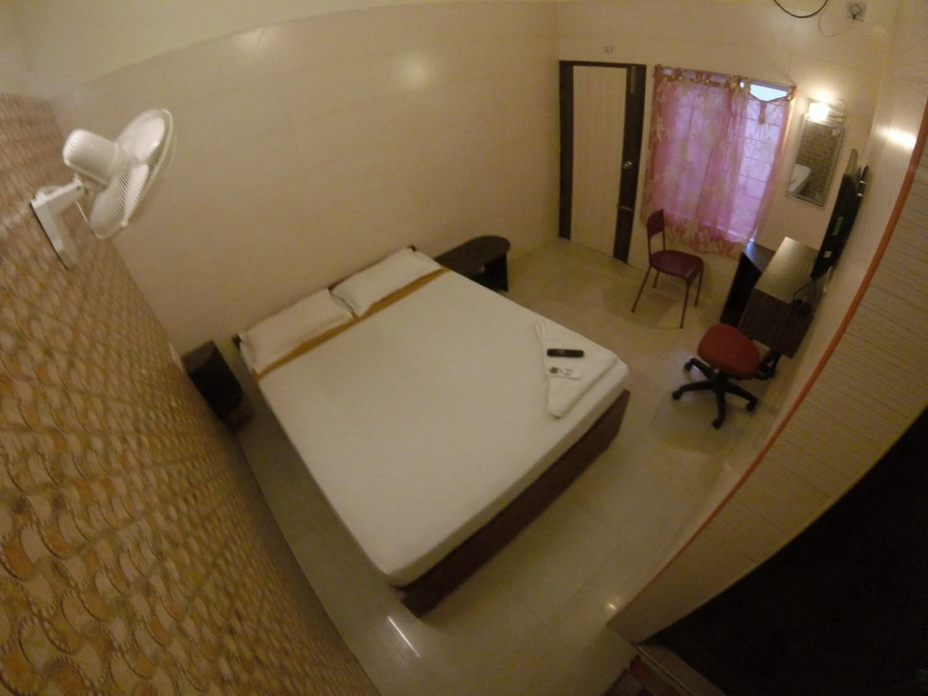 Photo of the whole room, Bed in Just Guest House, Chennai Airport