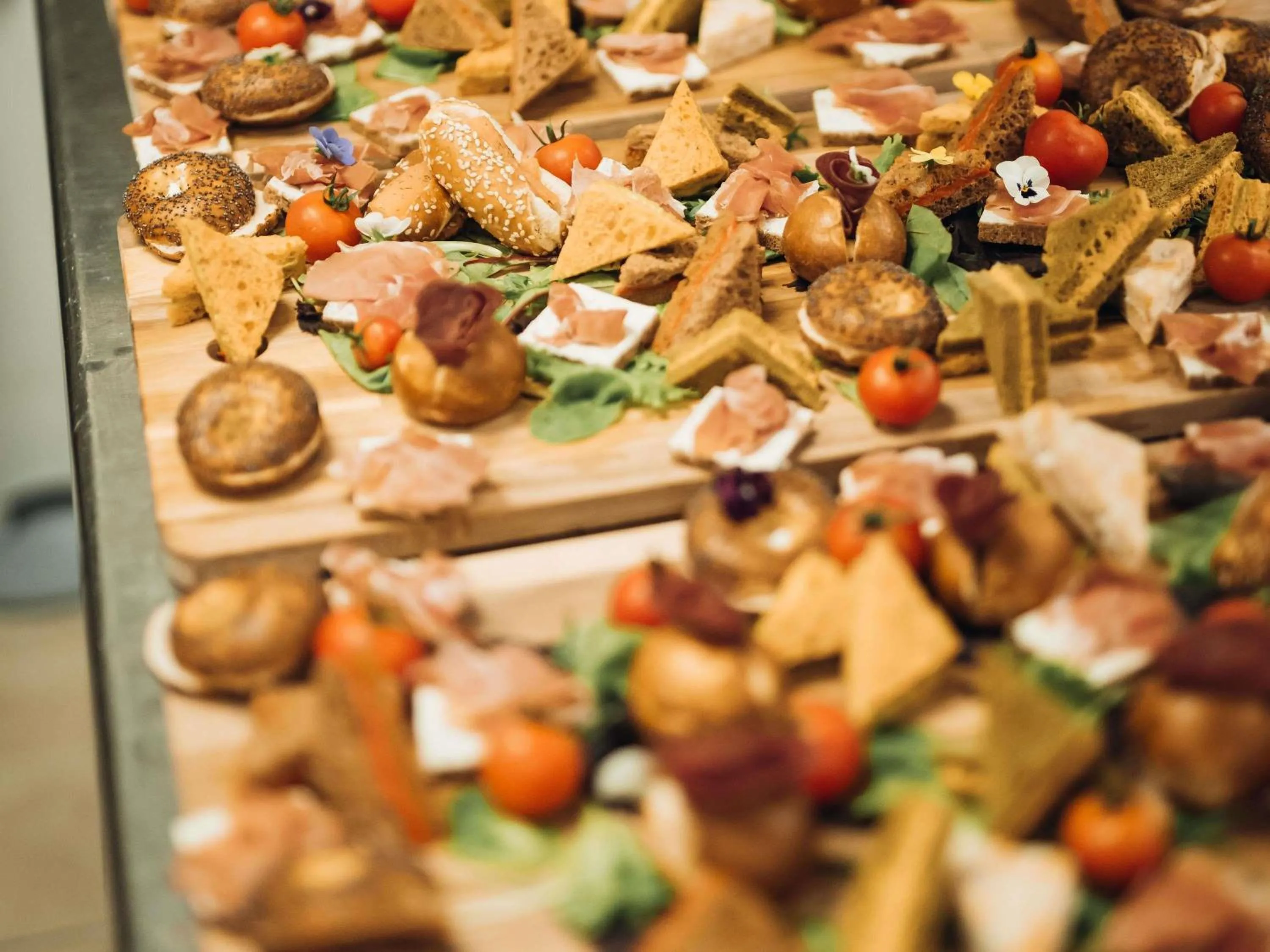 Meeting/conference room in ibis Styles Avignon Sud