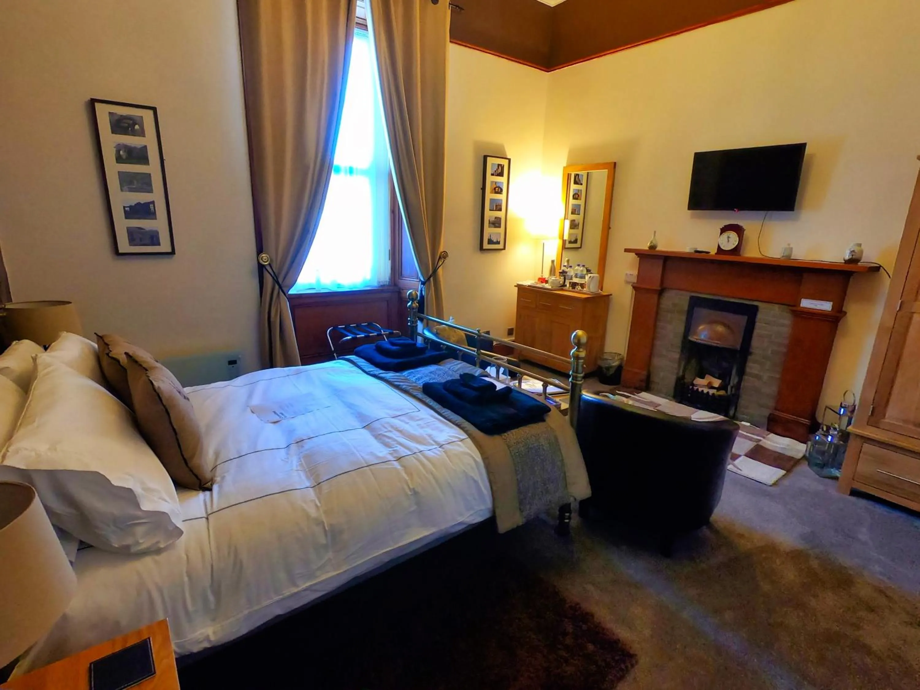 TV and multimedia, Bed in Gowanlea Heights