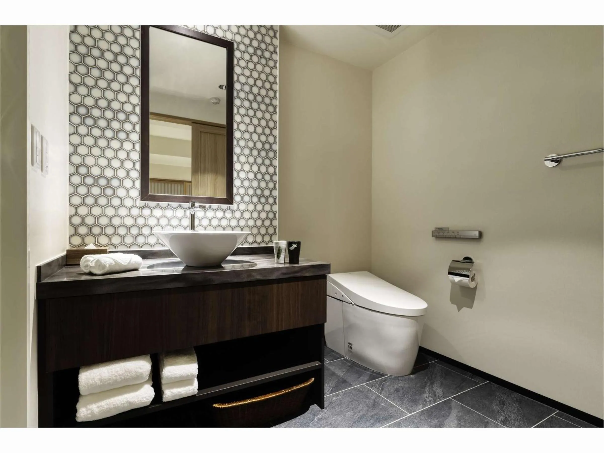 Toilet in PROSTYLE RYOKAN TOKYO ASAKUSA