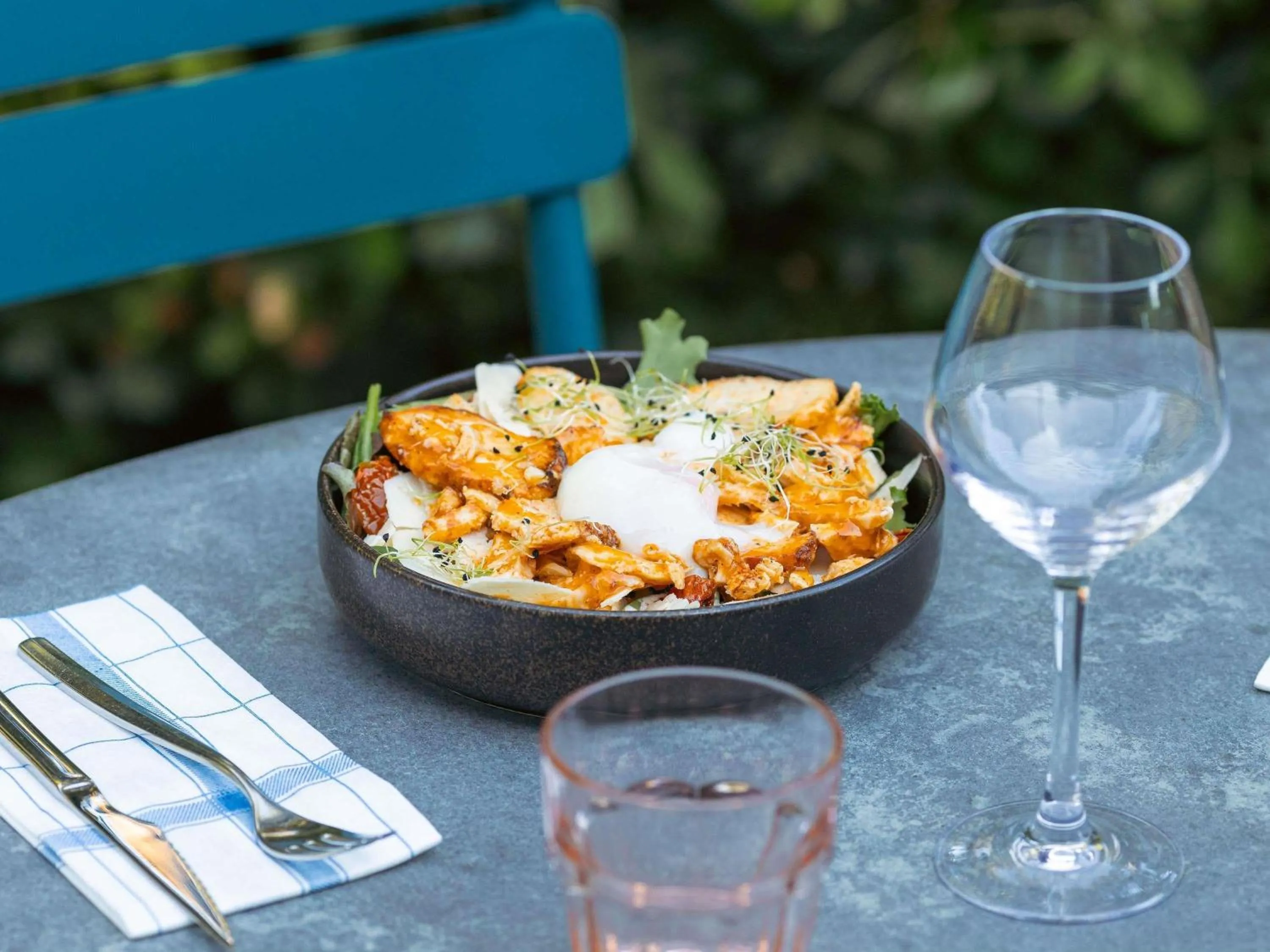 Restaurant/places to eat in Novotel La Rochelle Centre