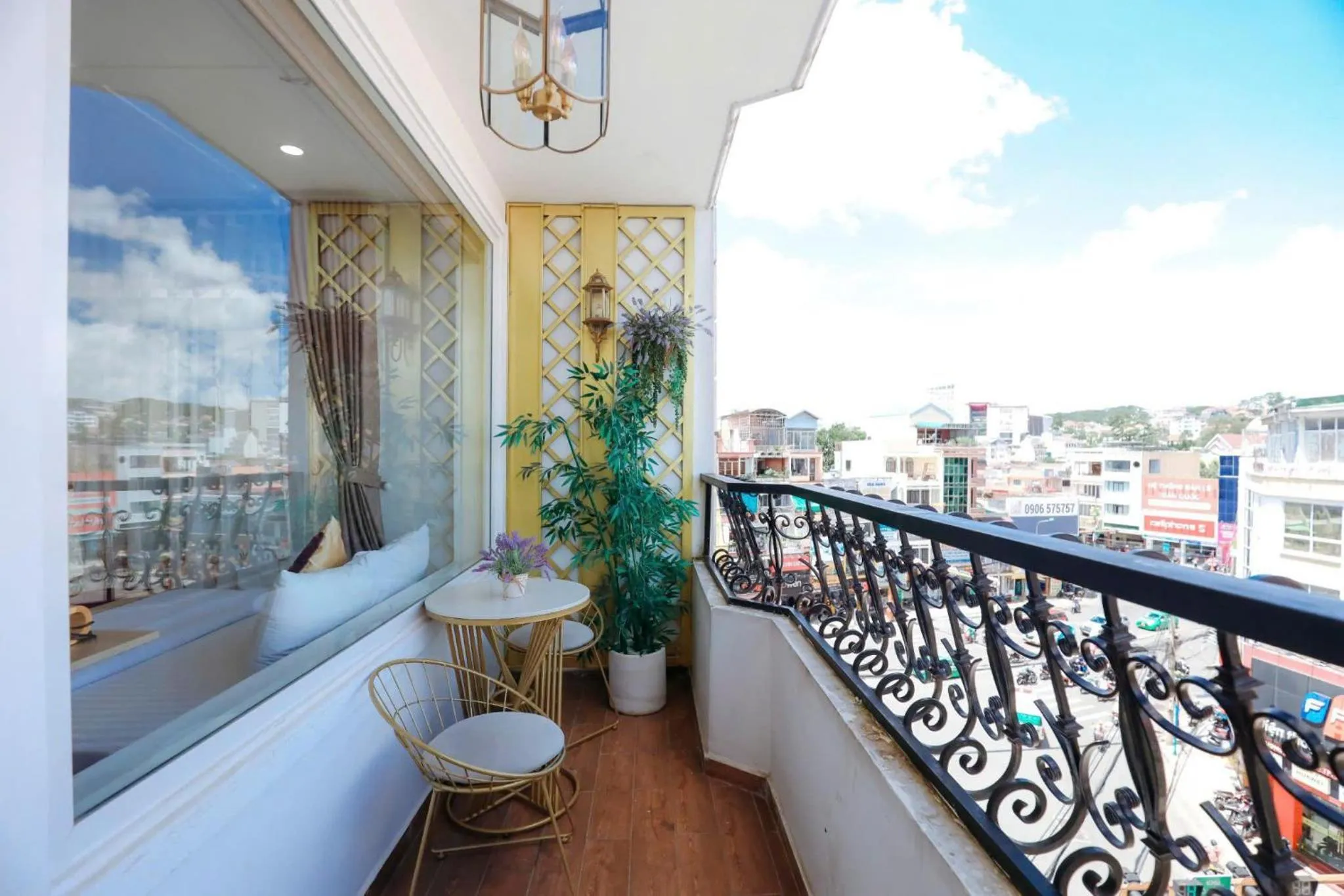 Balcony/Terrace in Sweet Lavender Hotel