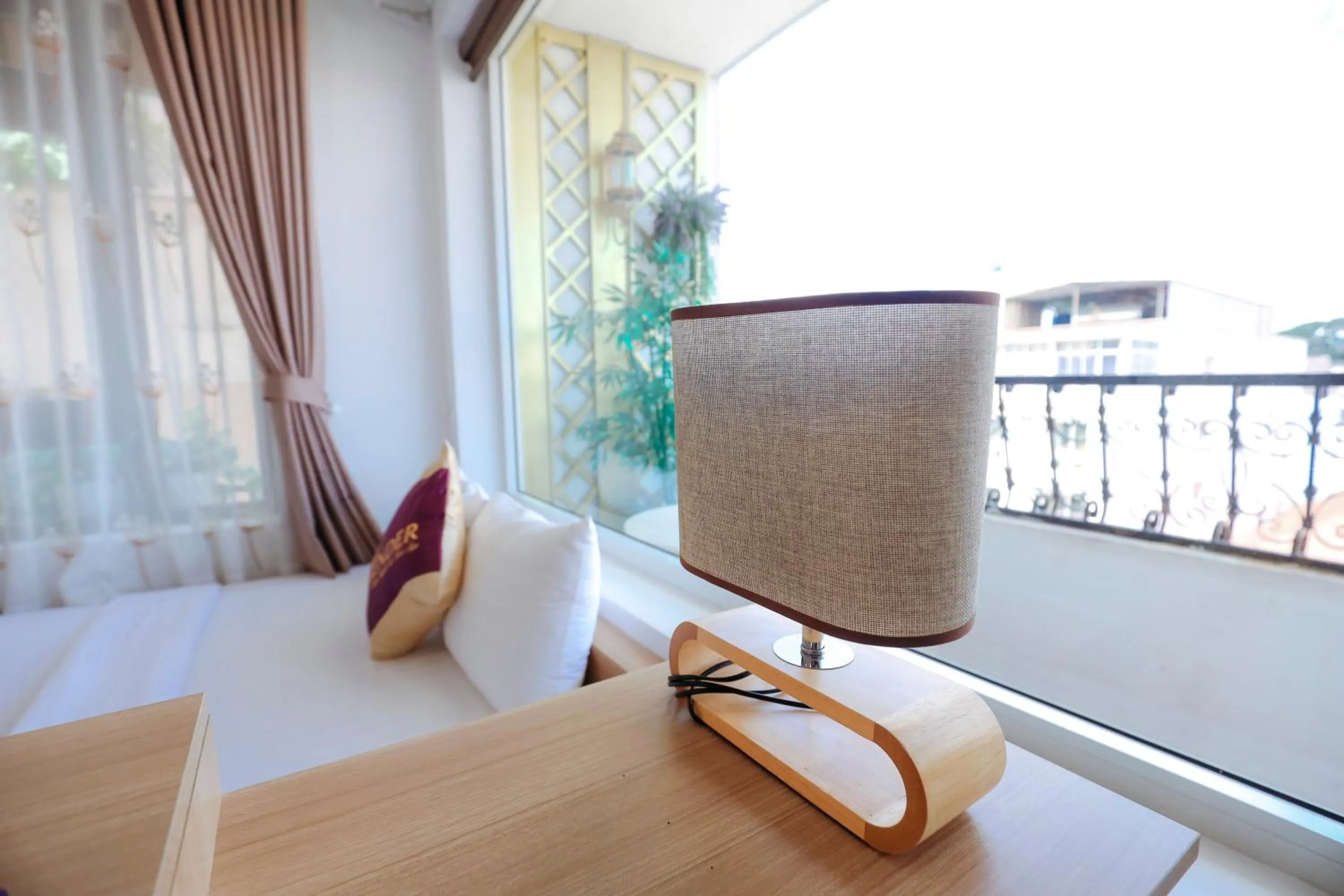 Bed in Sweet Lavender Hotel